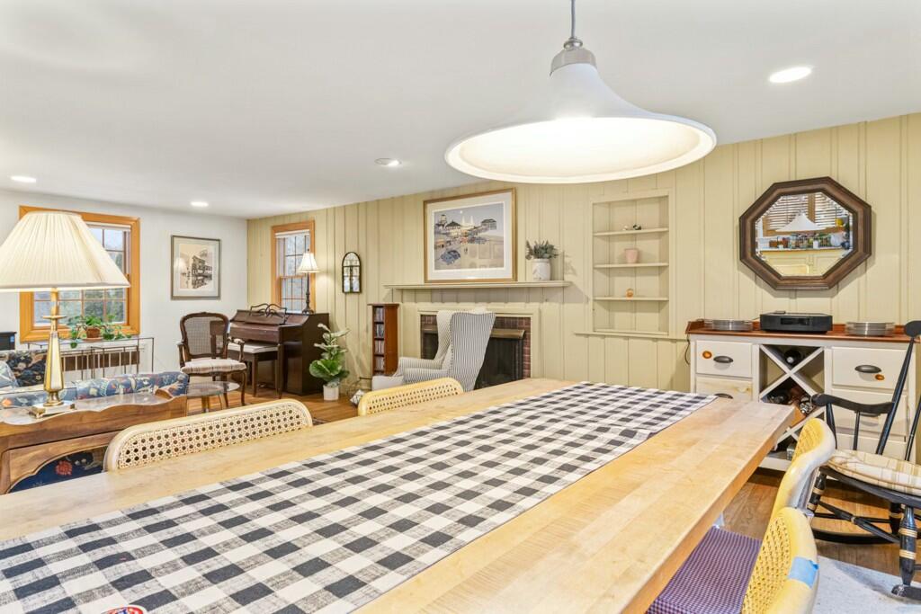 9 Hermit Thrush Road