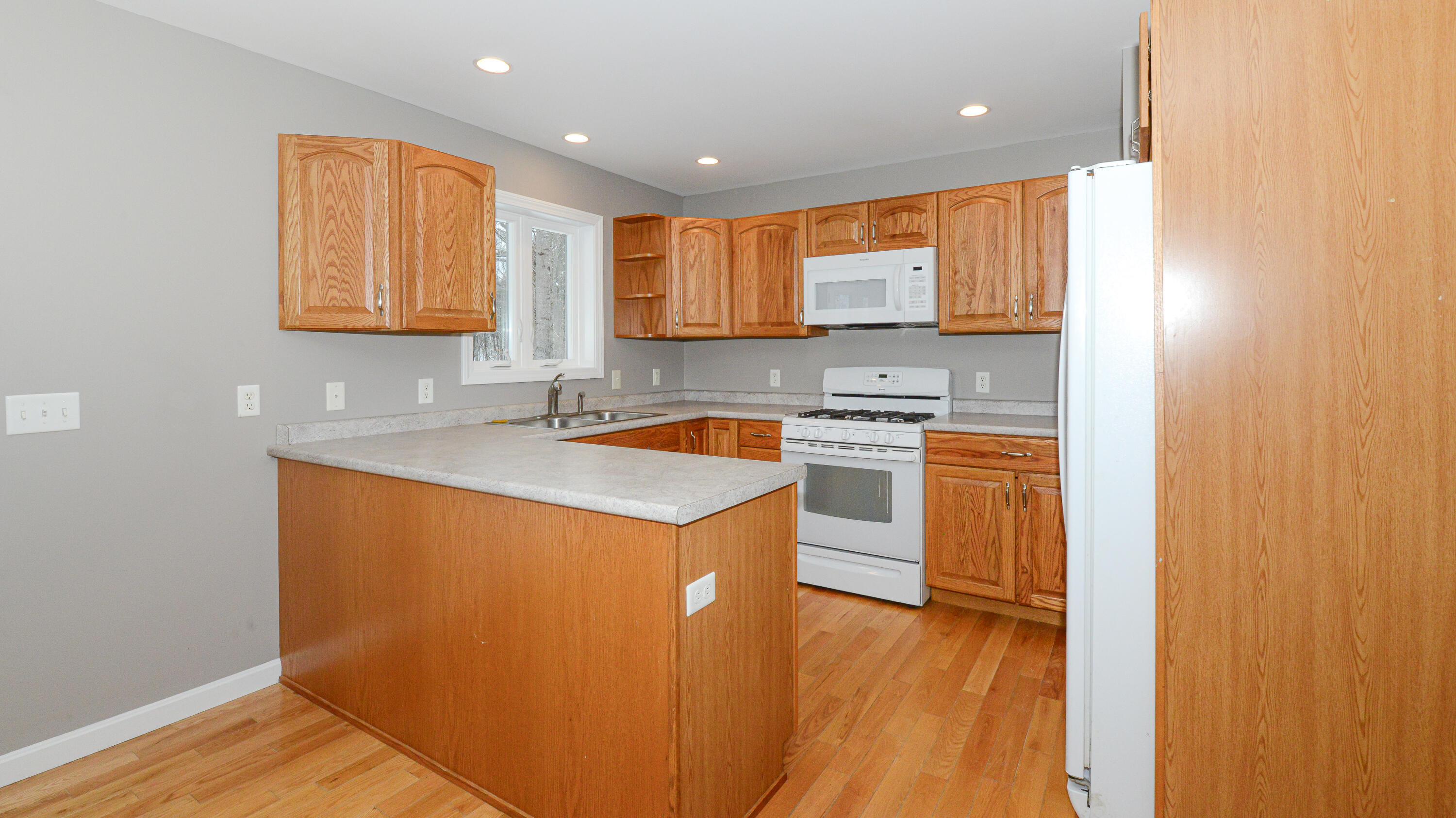 381 Quaker Ridge Road