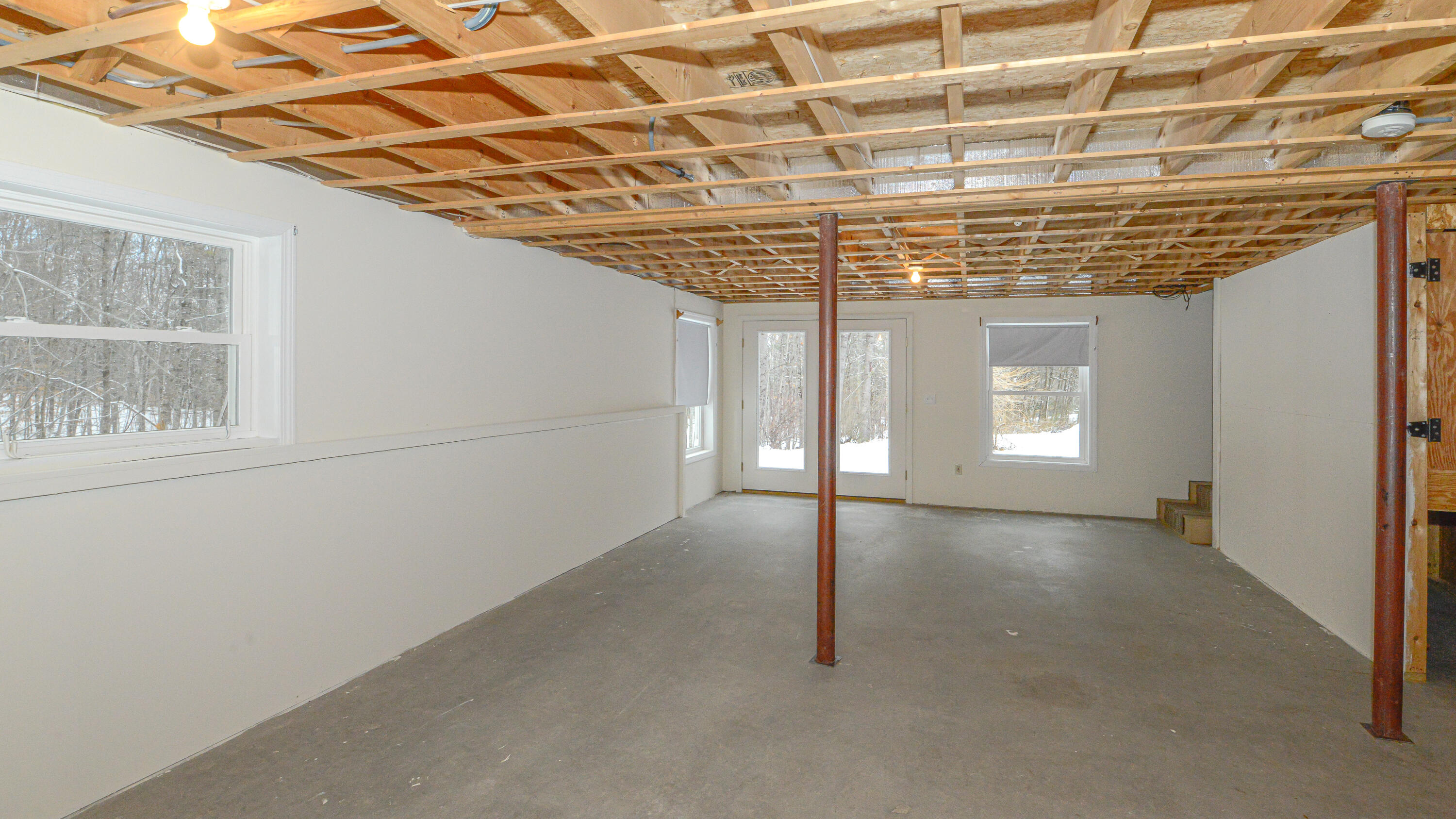 381 Quaker Ridge Road
