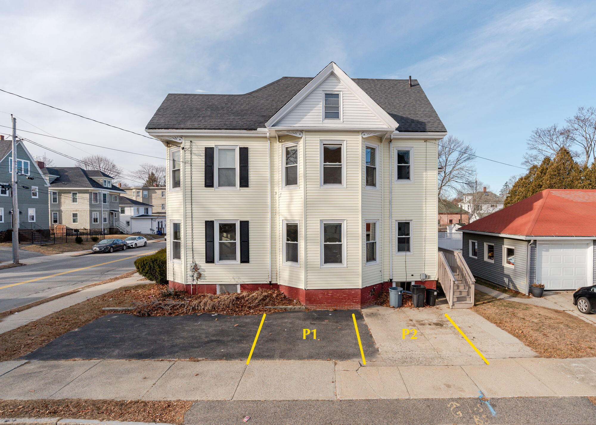 335 Woodford Street