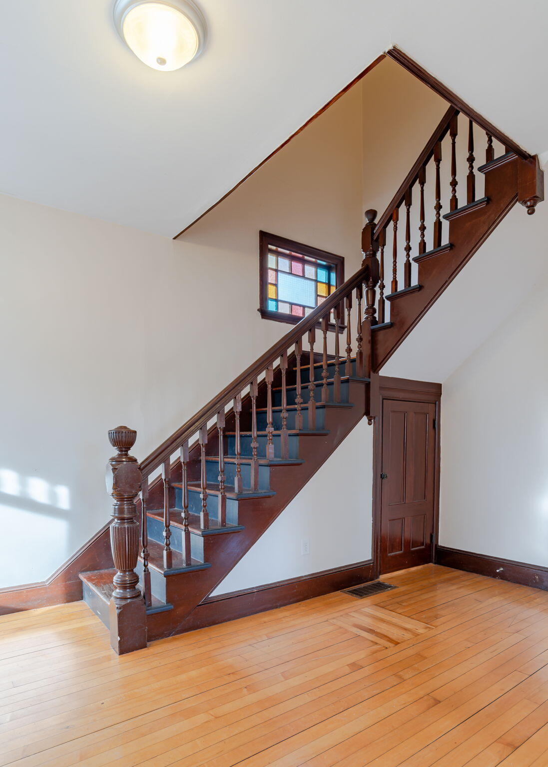335 Woodford Street