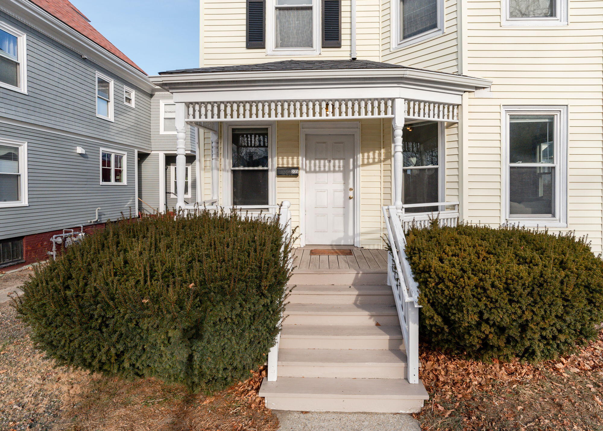 335 Woodford Street