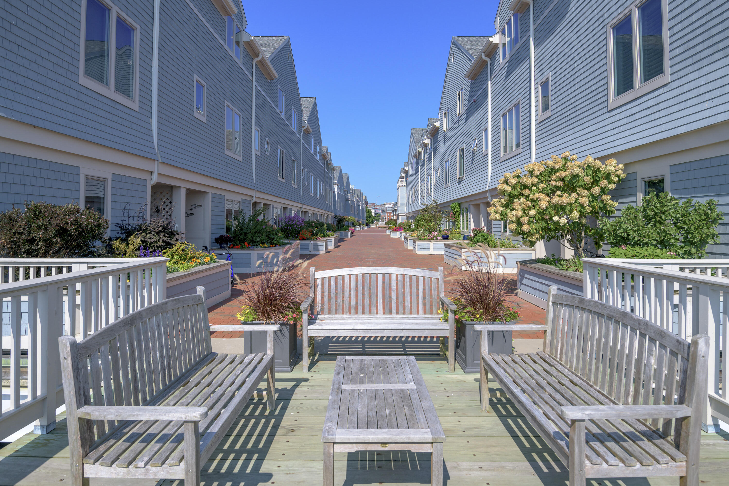 612 Chandlers Wharf 612