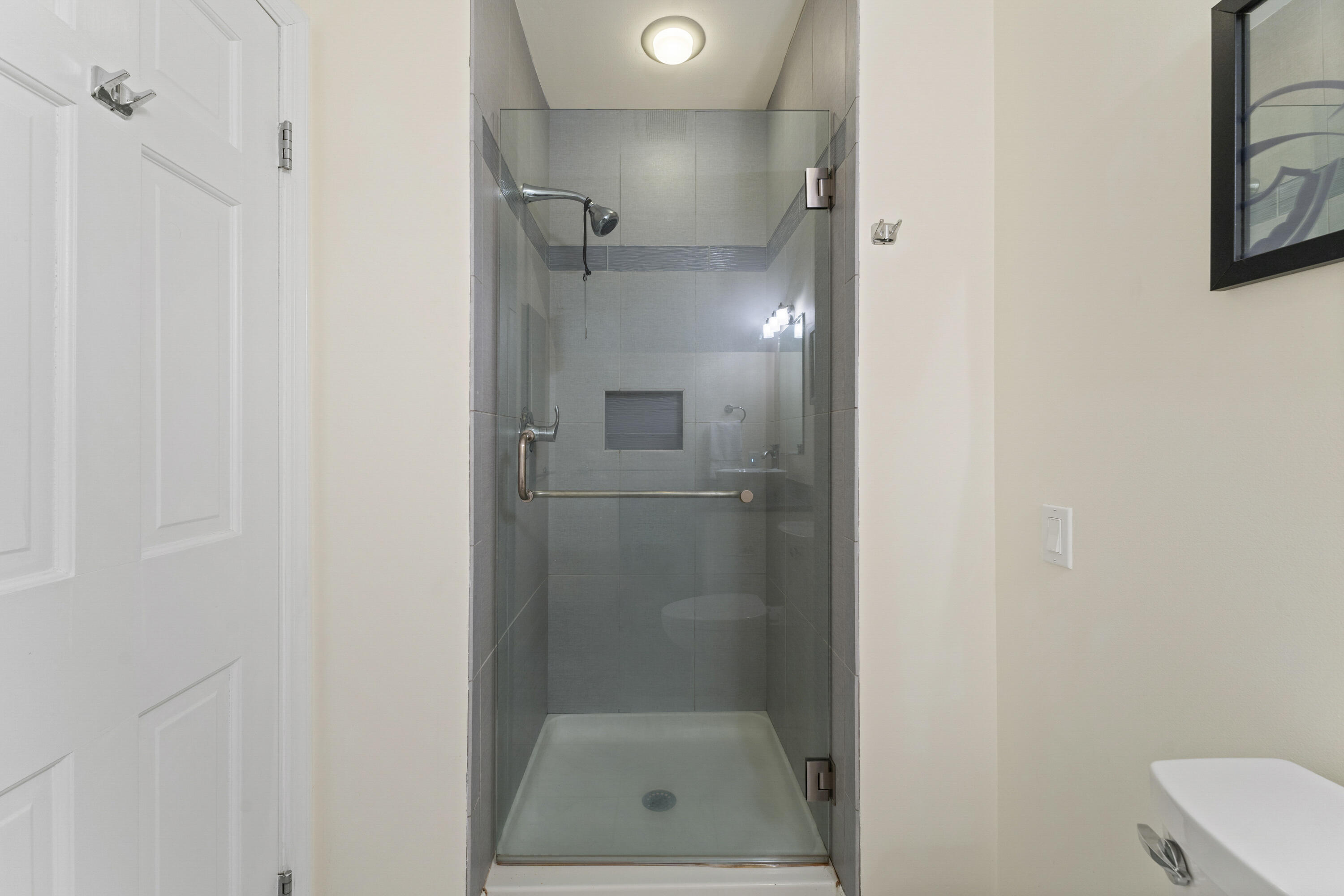 612 Chandlers Wharf 612