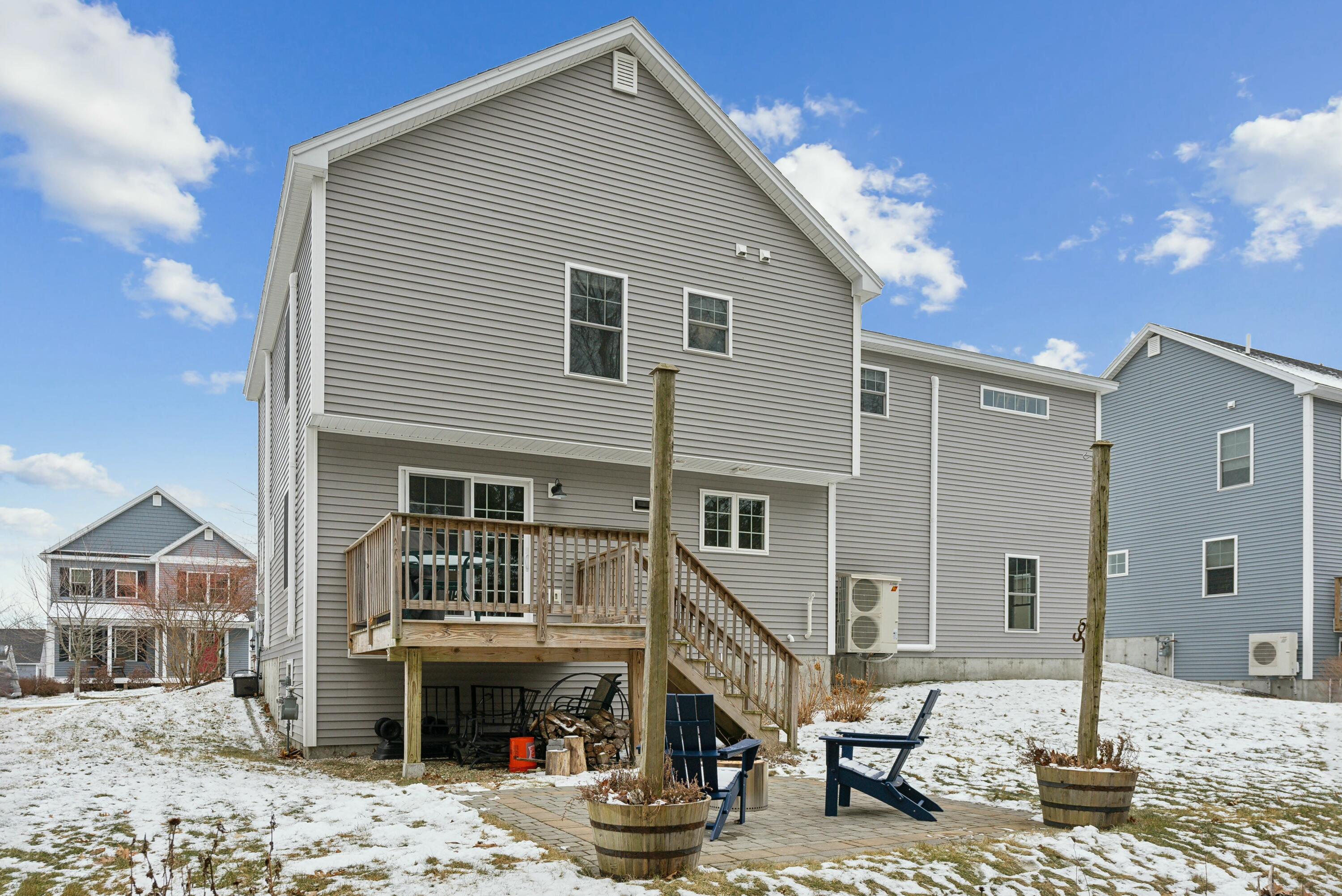 9 Clipper Street