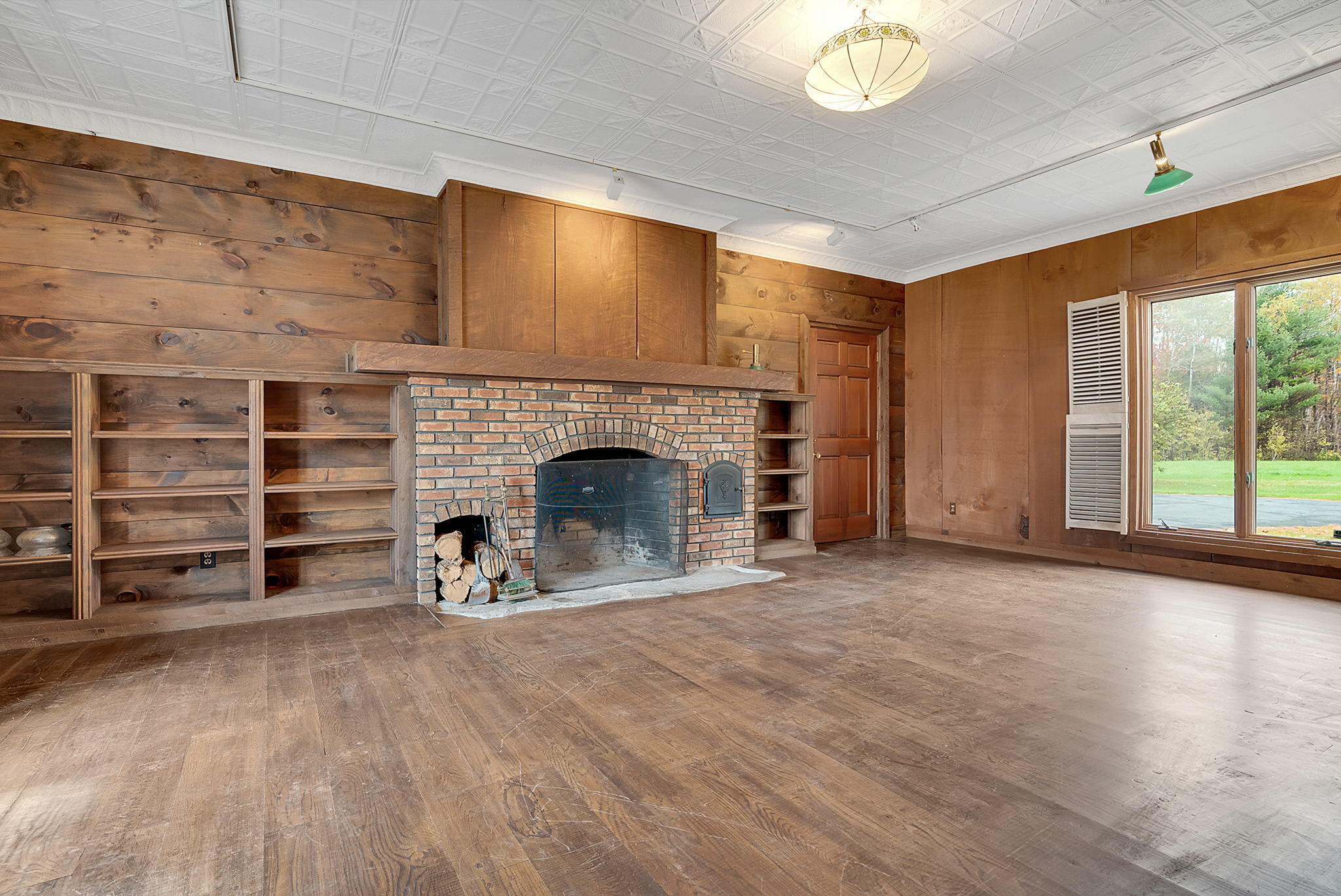 129 Perry Hill Road