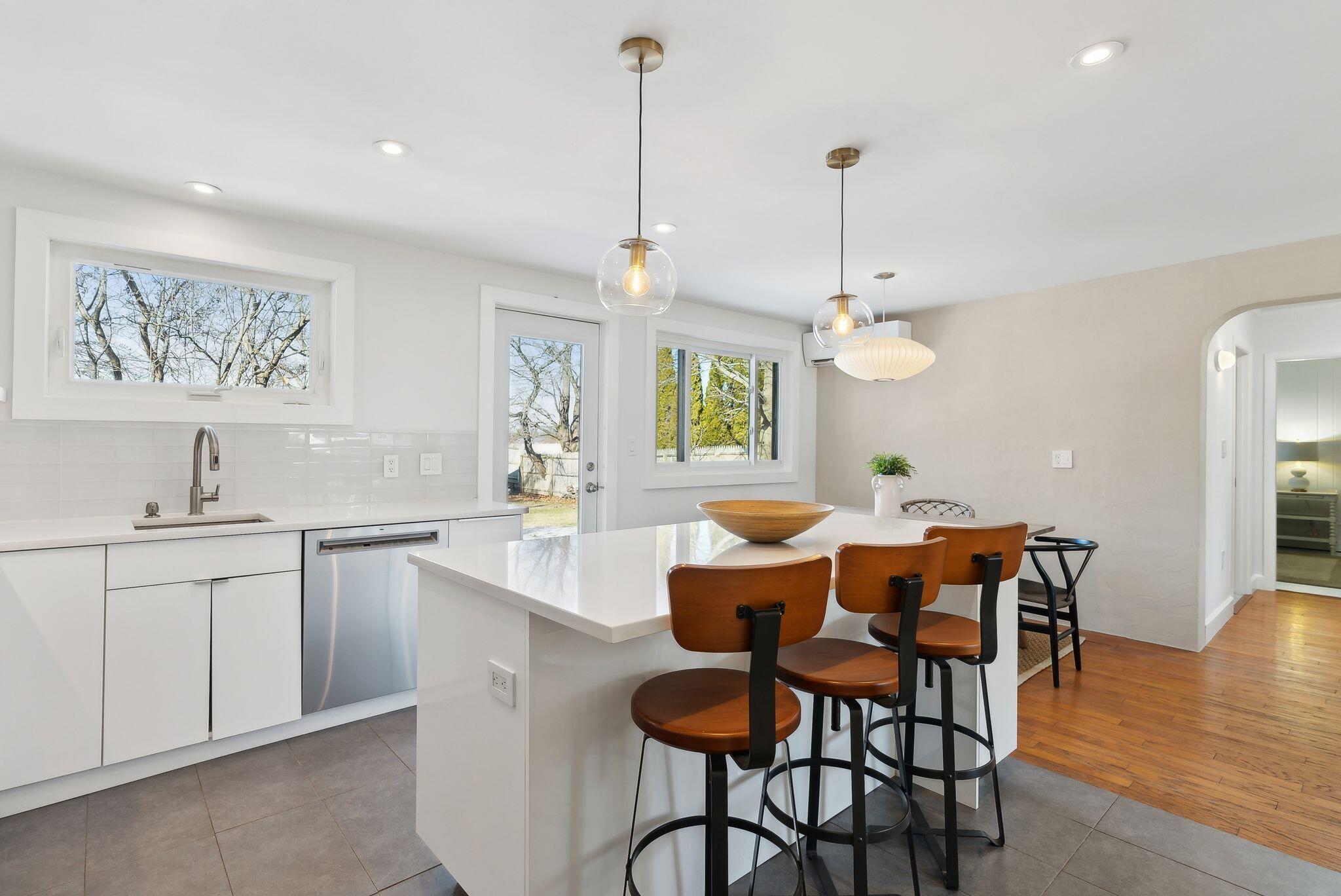 963 Highland Avenue