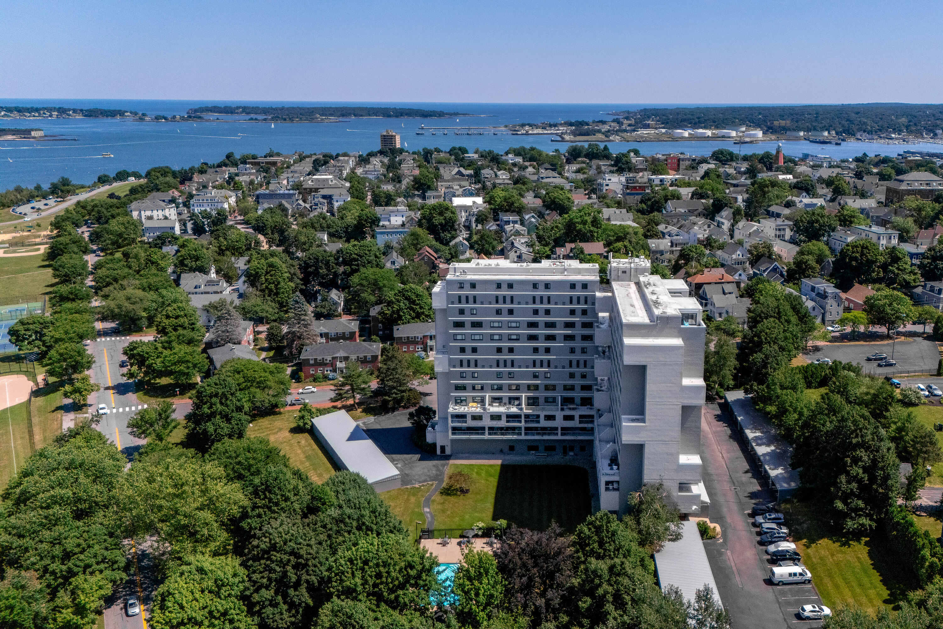 340 Eastern Promenade 253