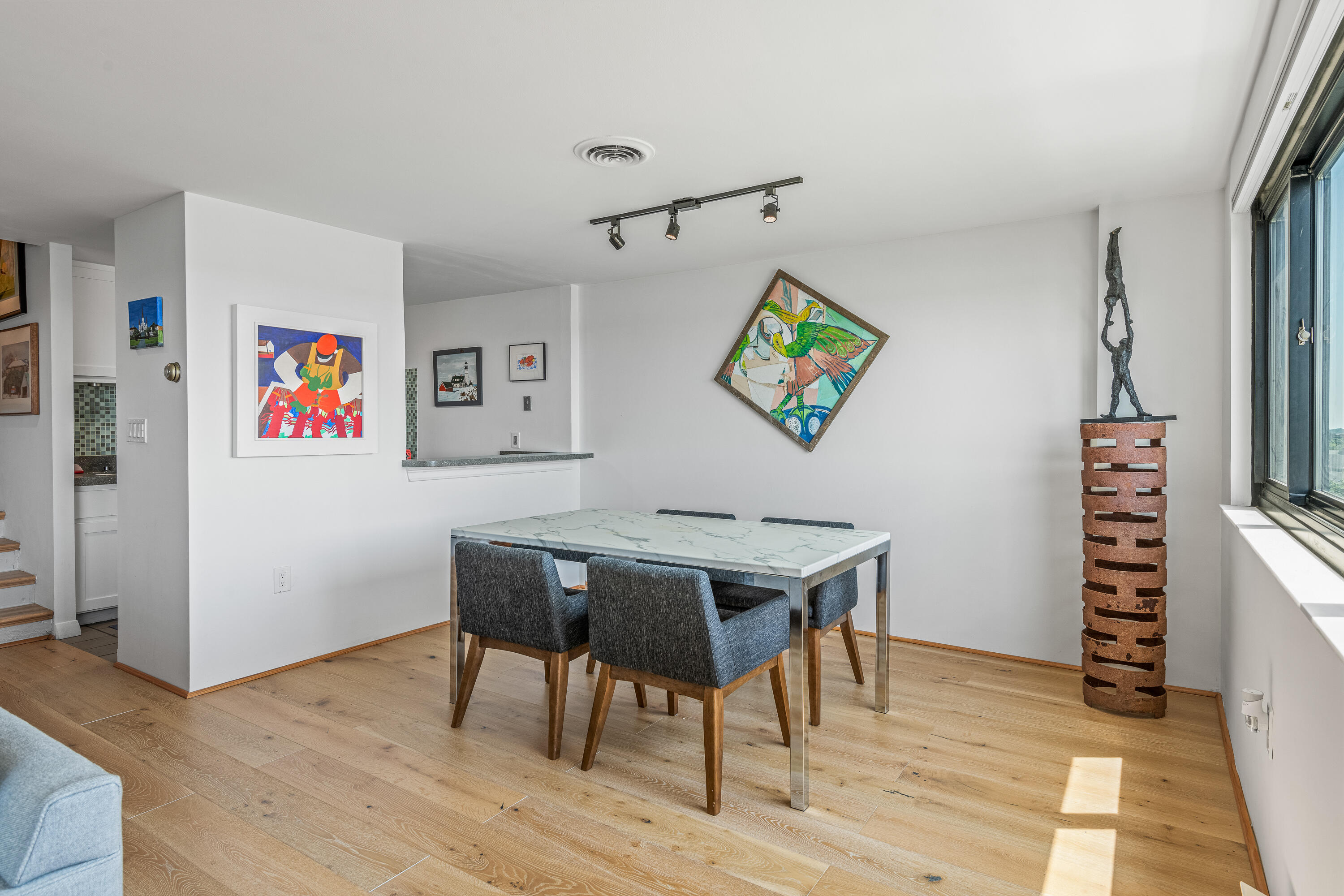 340 Eastern Promenade 253