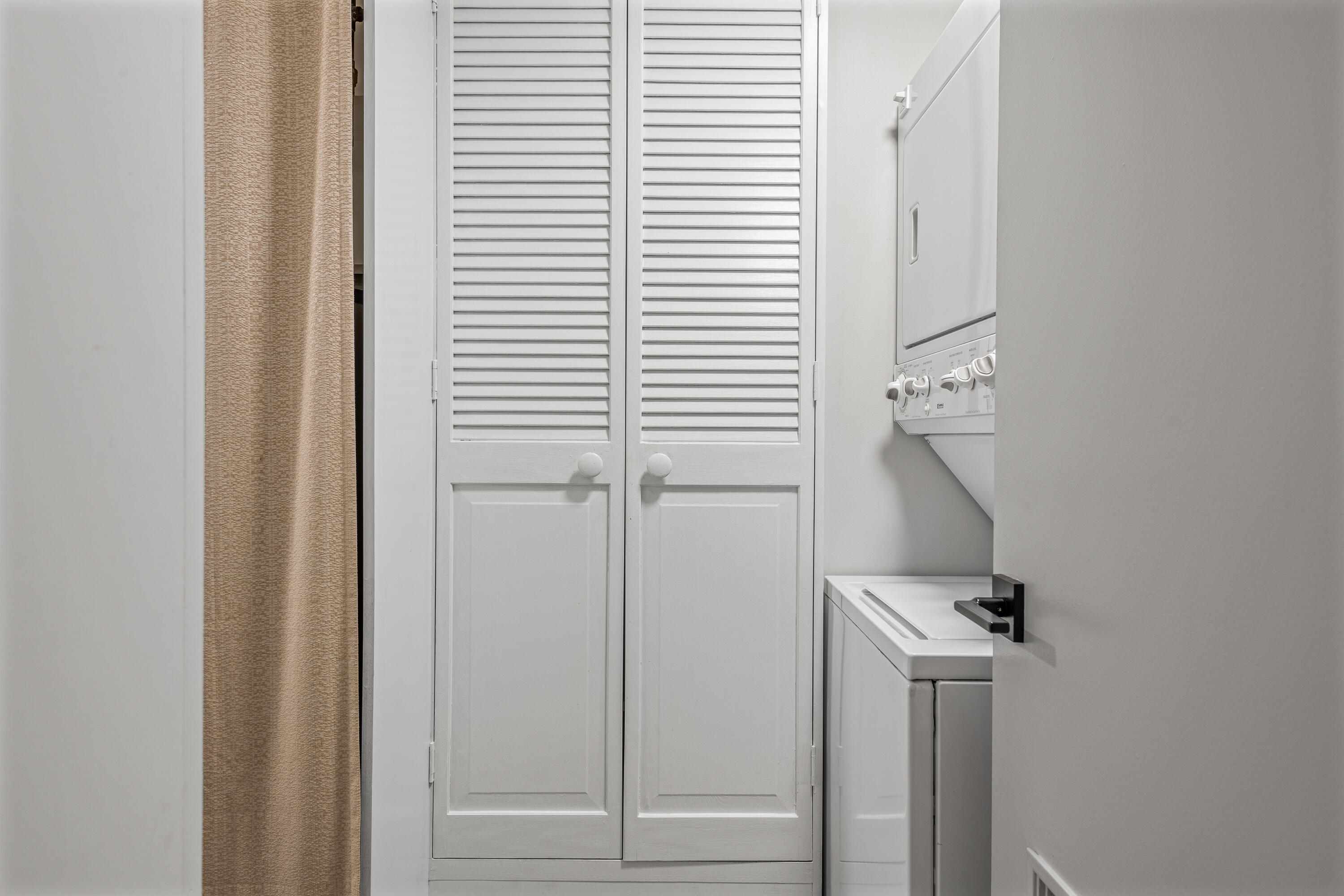 340 Eastern Promenade 253