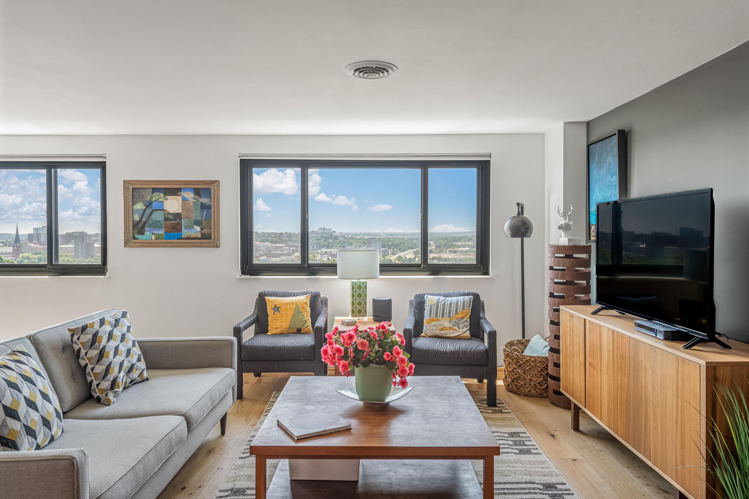 340 Eastern Promenade 253