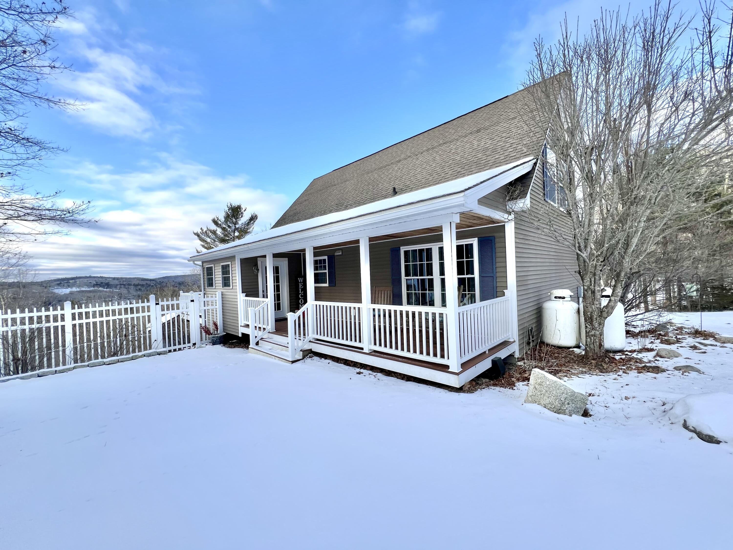 6 Hilltop Lane