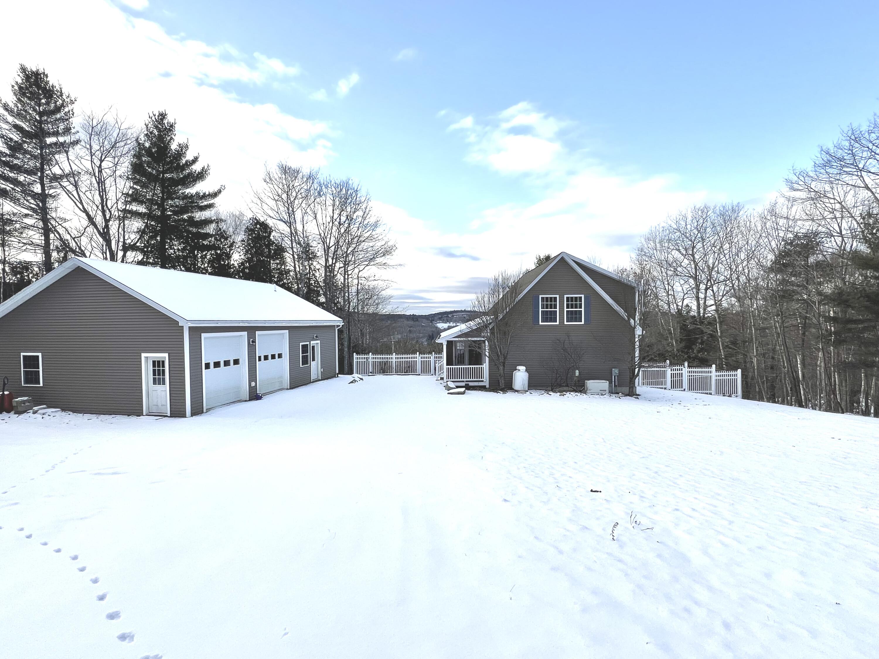 6 Hilltop Lane