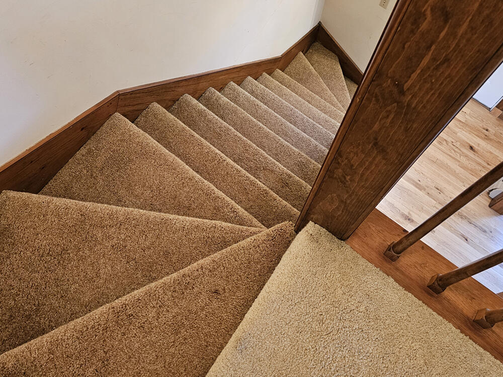 16 Oliver Woods Road