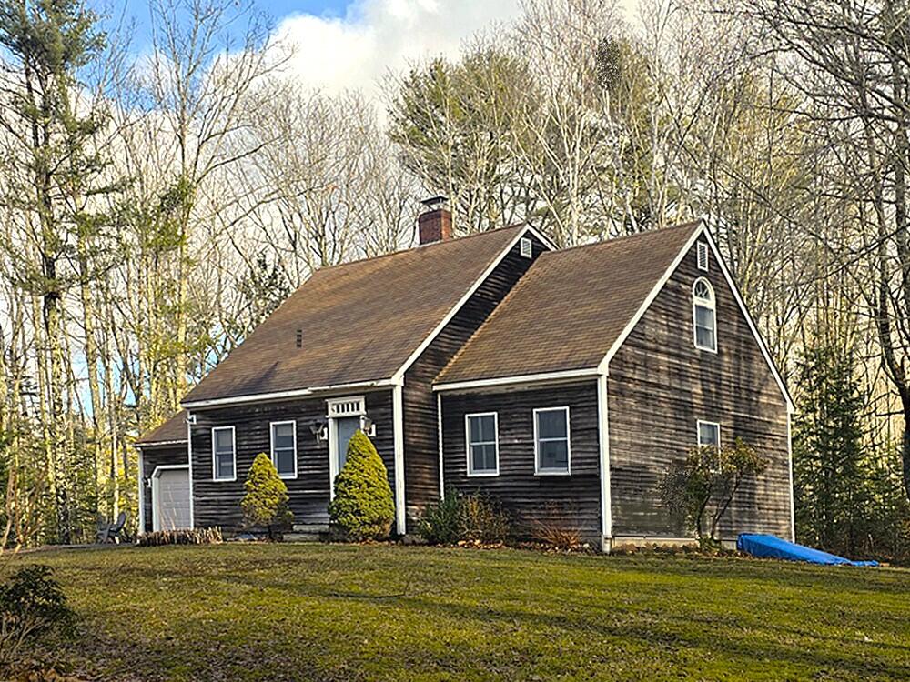 16 Oliver Woods Road