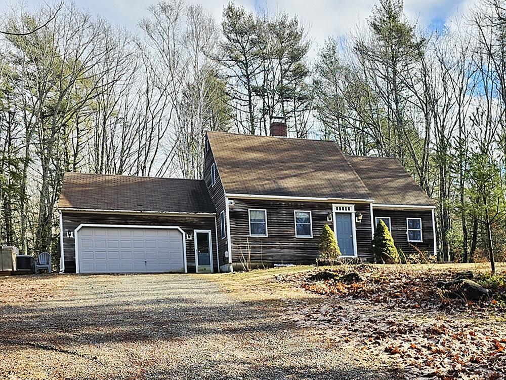 16 Oliver Woods Road
