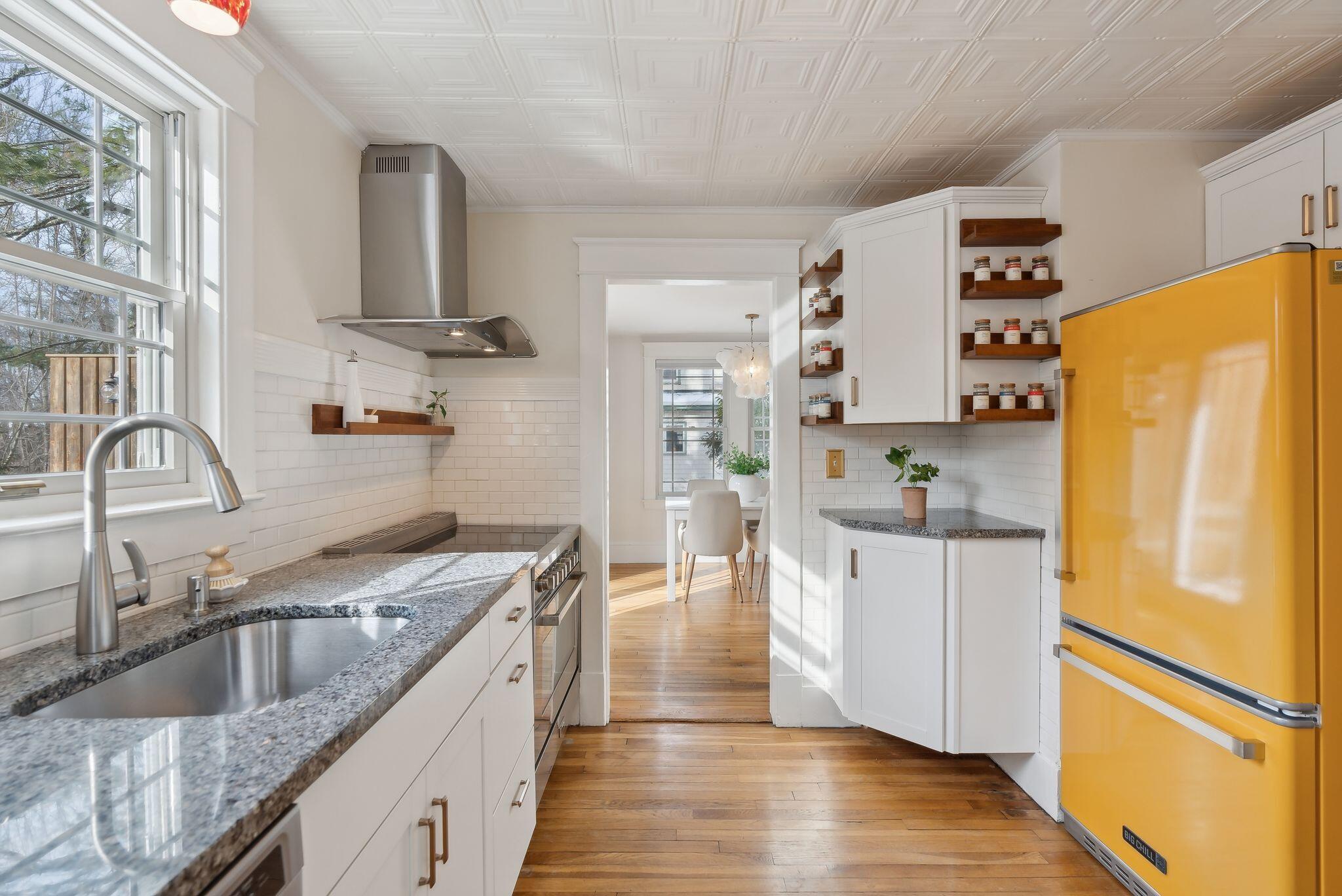 65 Ocean House Road