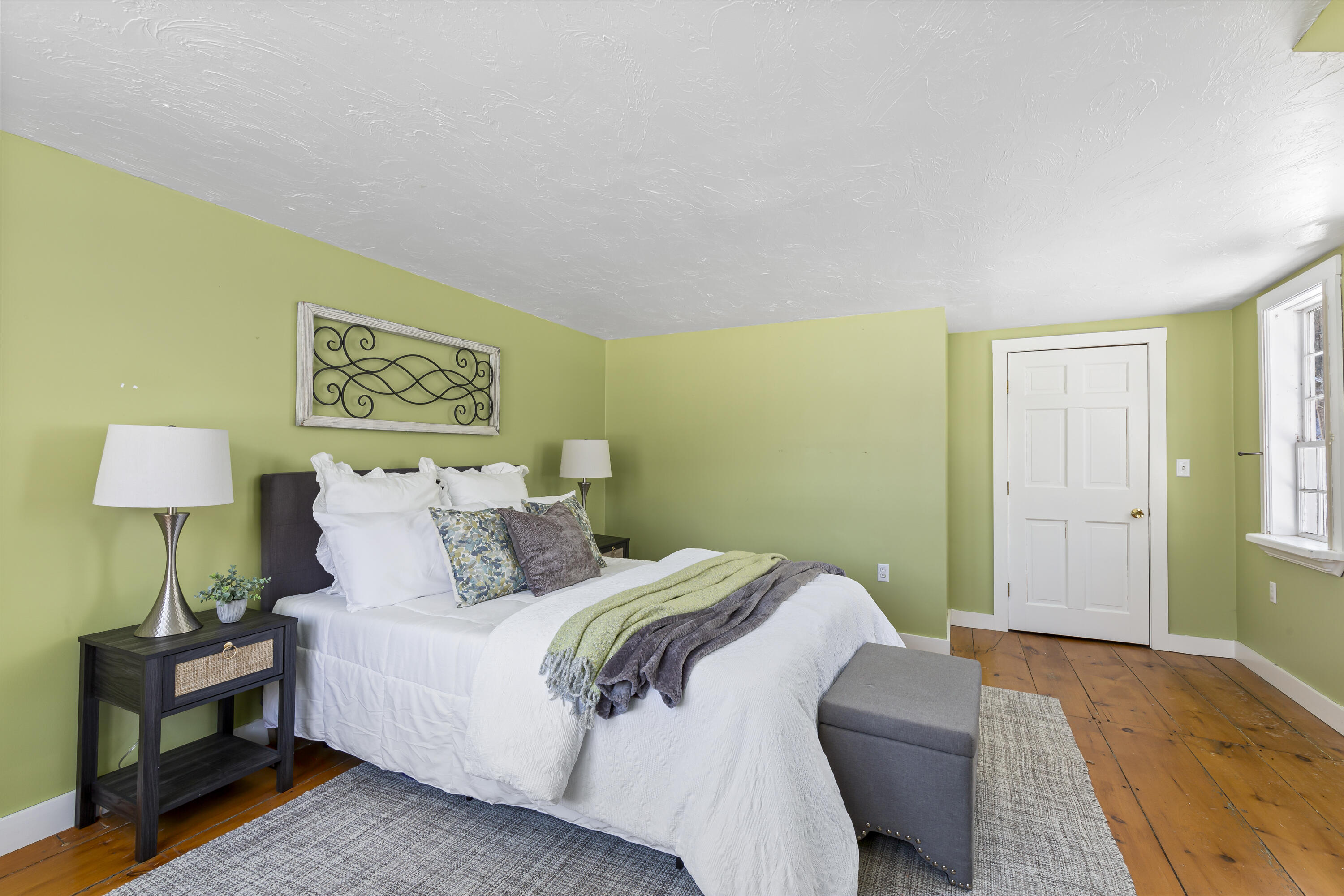 8 Plummer Hill Road