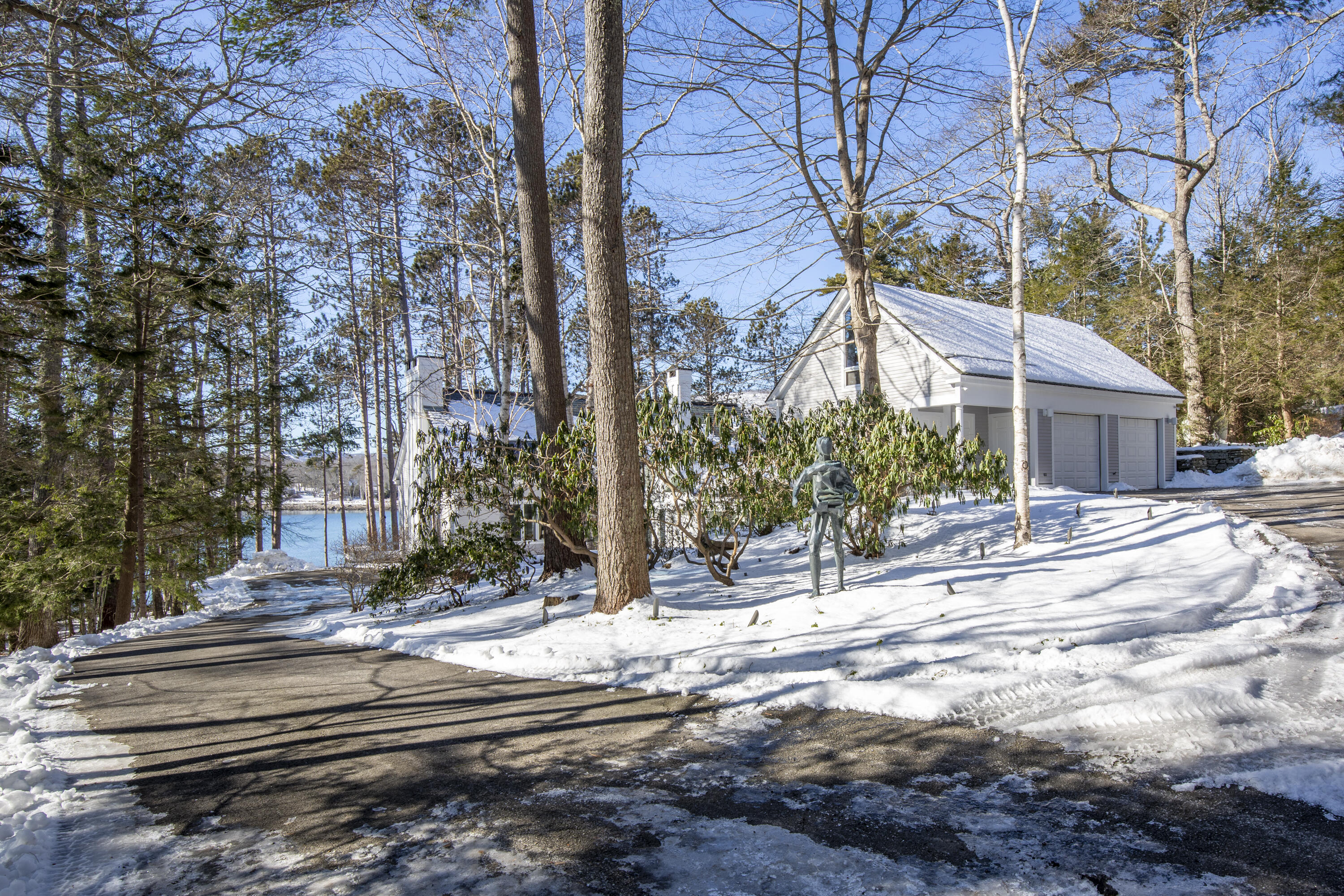 137 Shermans Point Road