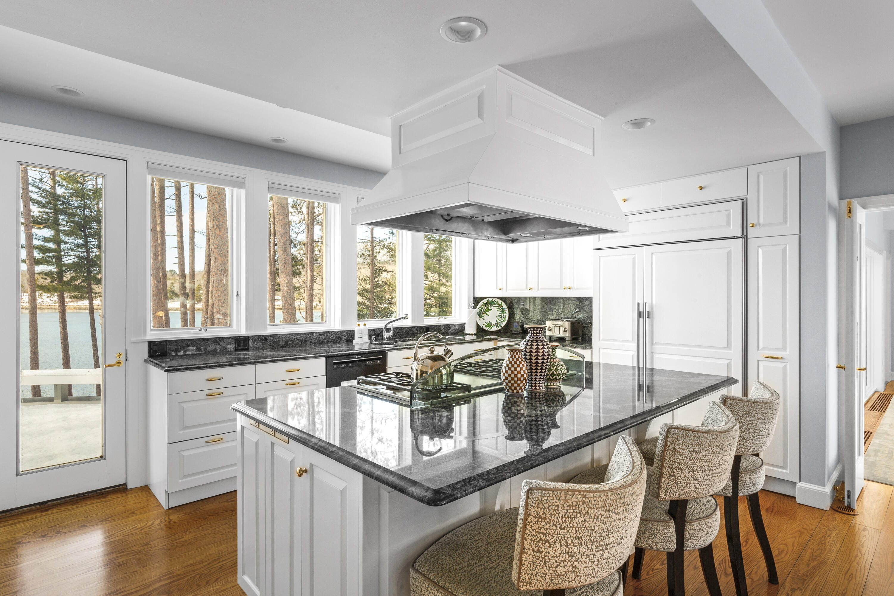 137 Shermans Point Road