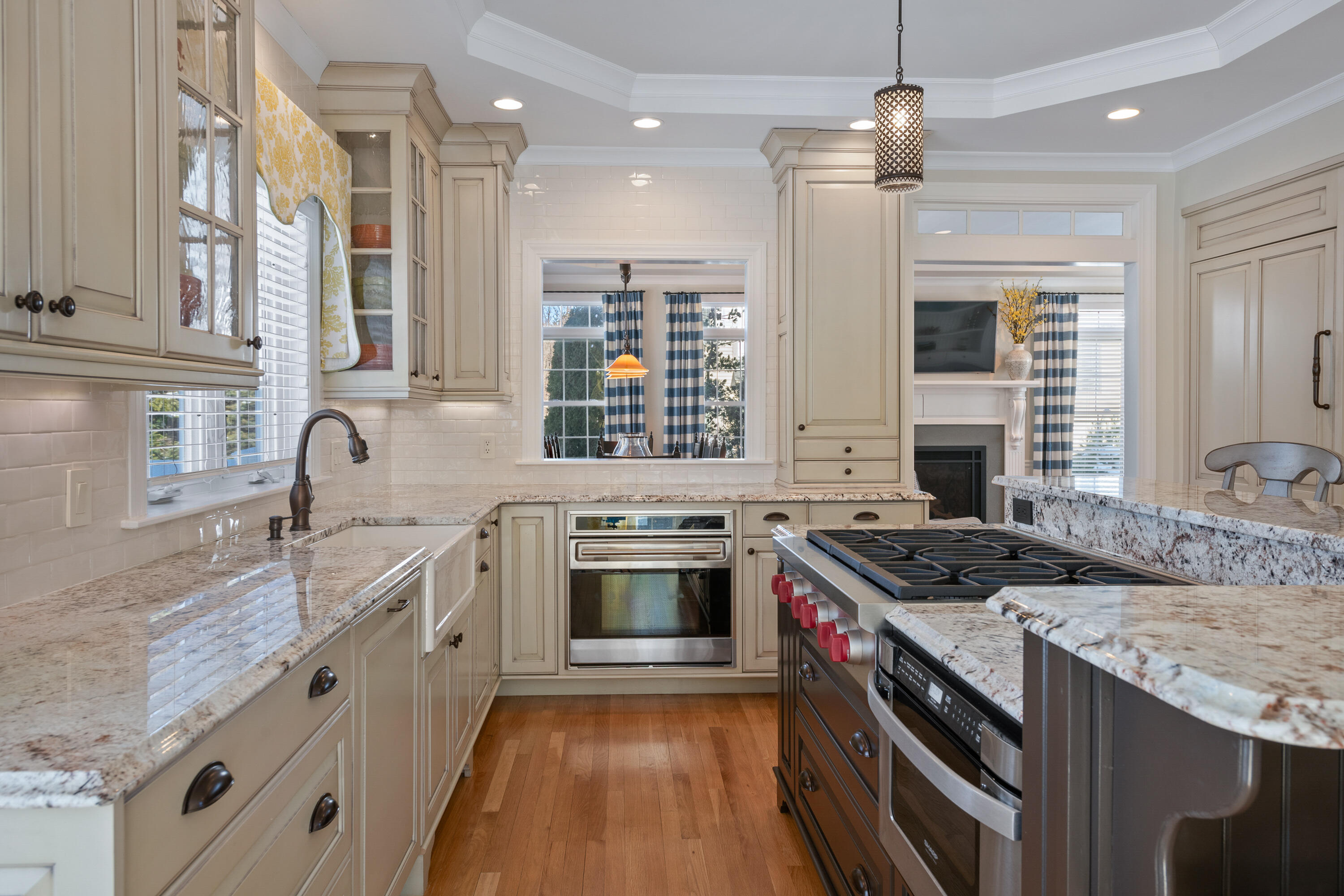 2 Leeward Lane