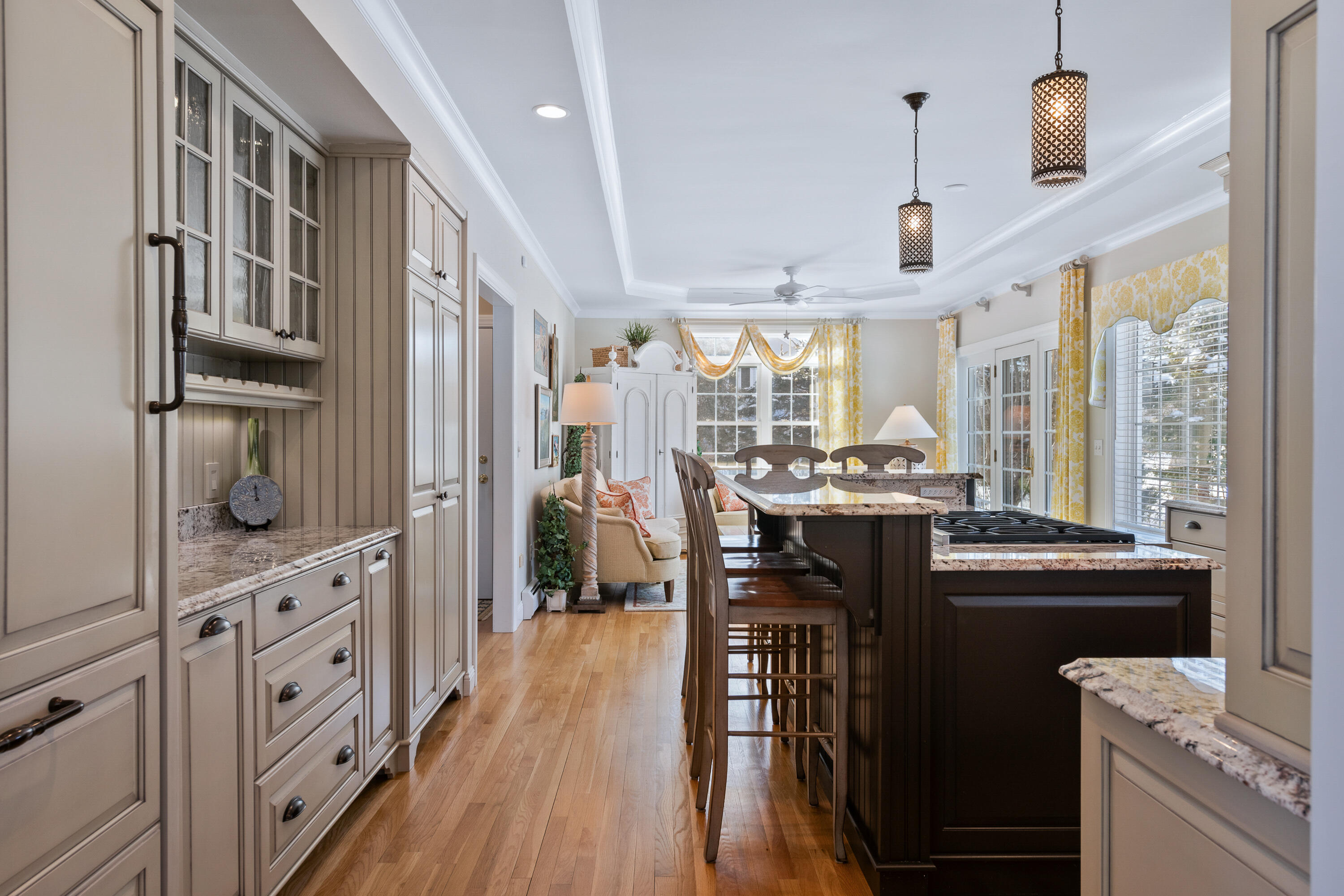 2 Leeward Lane