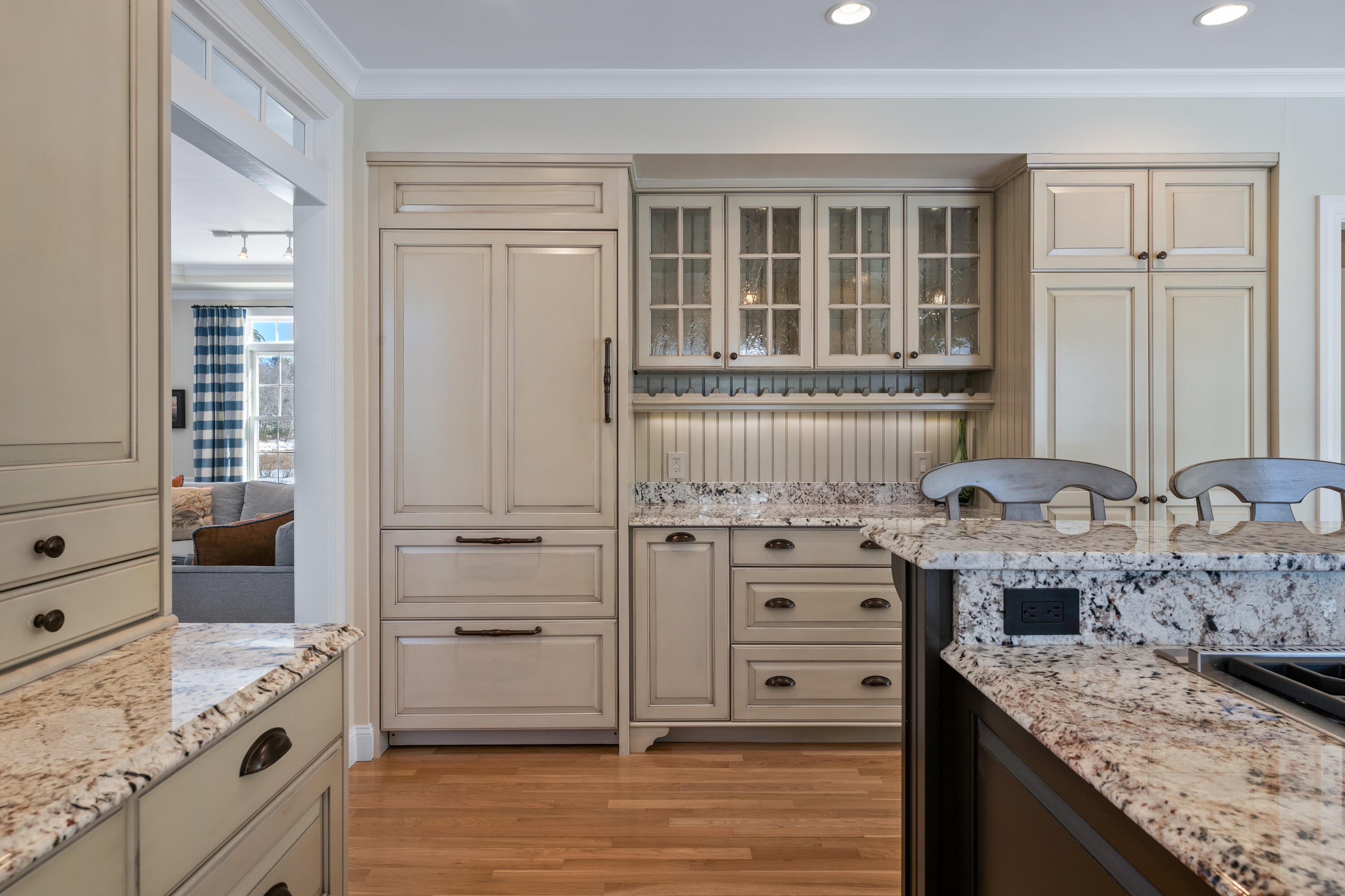 2 Leeward Lane