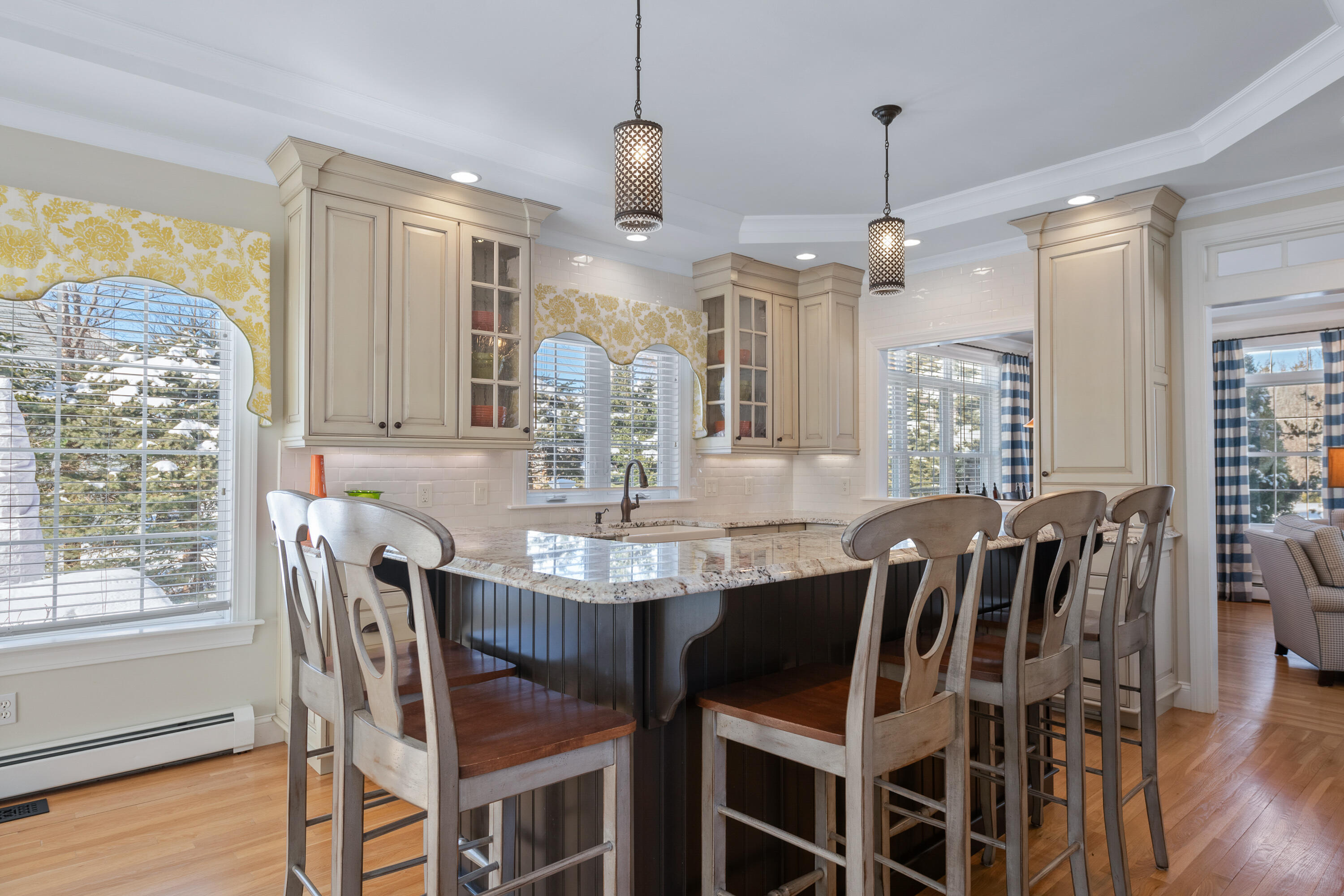 2 Leeward Lane