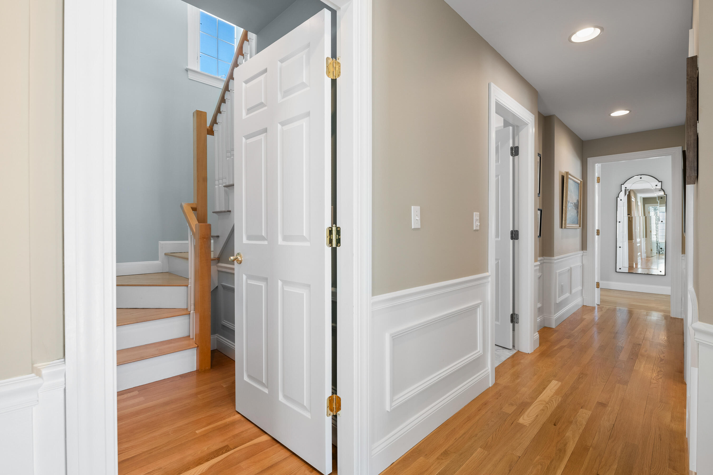2 Leeward Lane