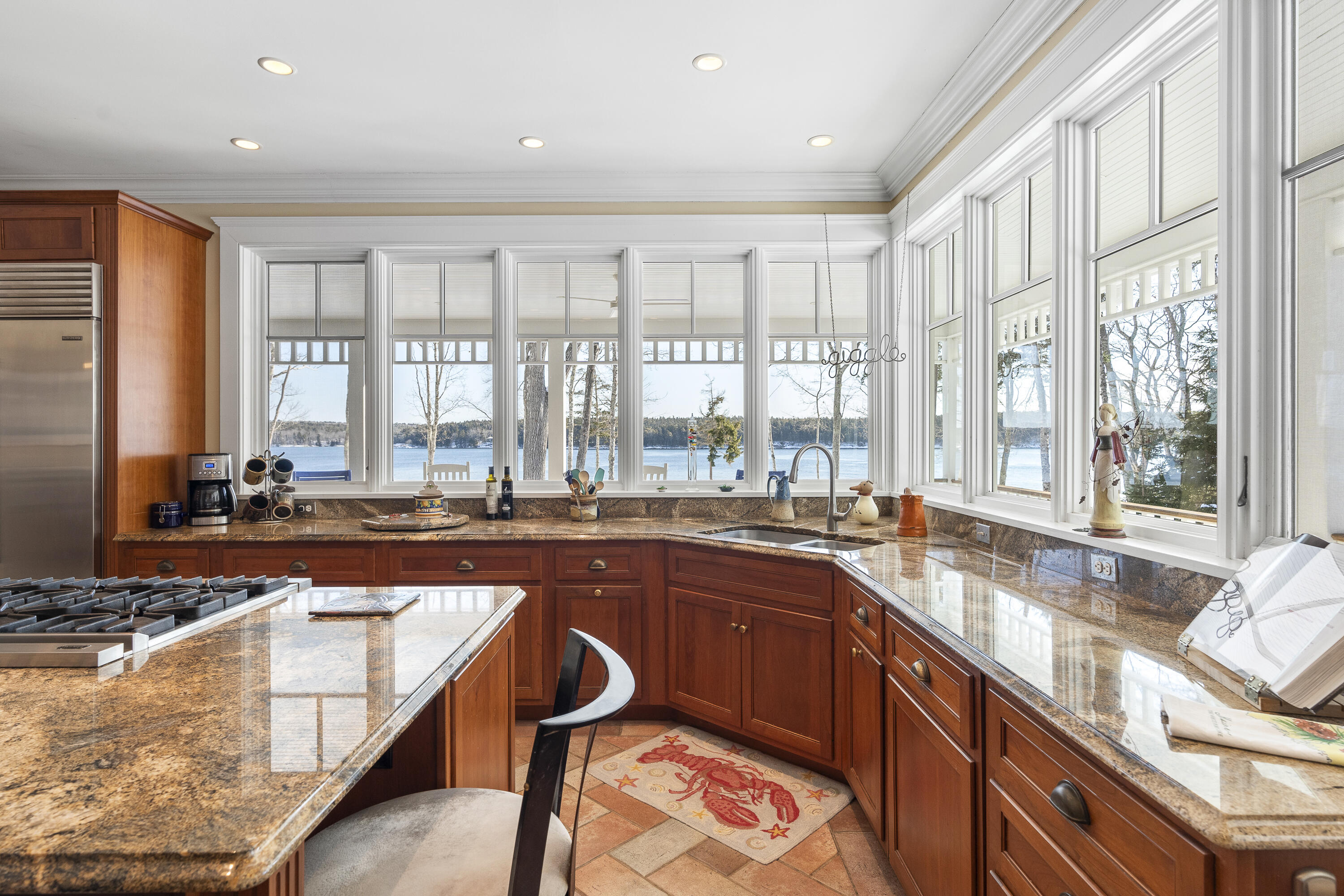 4 Tiemer Road
