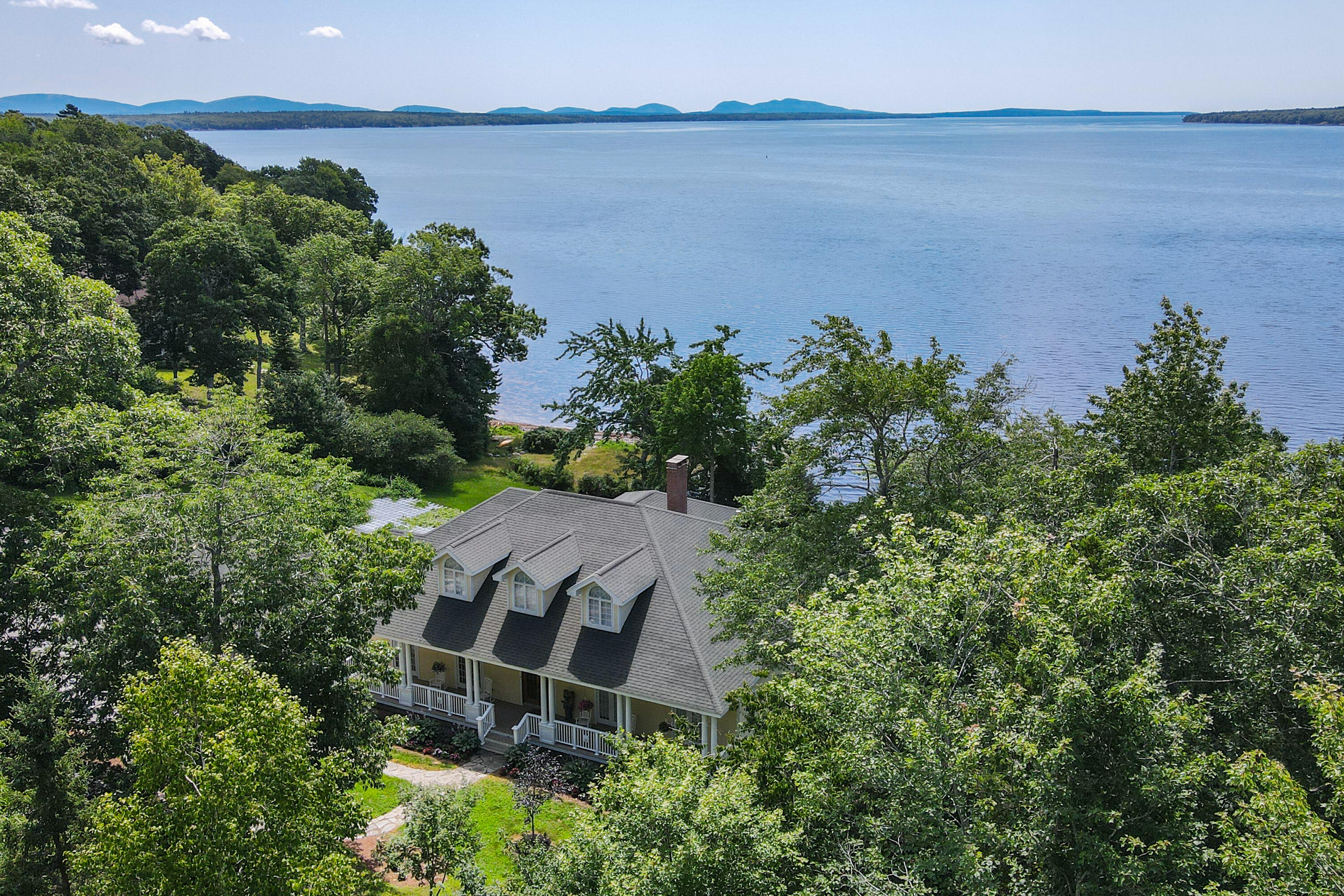 31 Viking Trail Lane