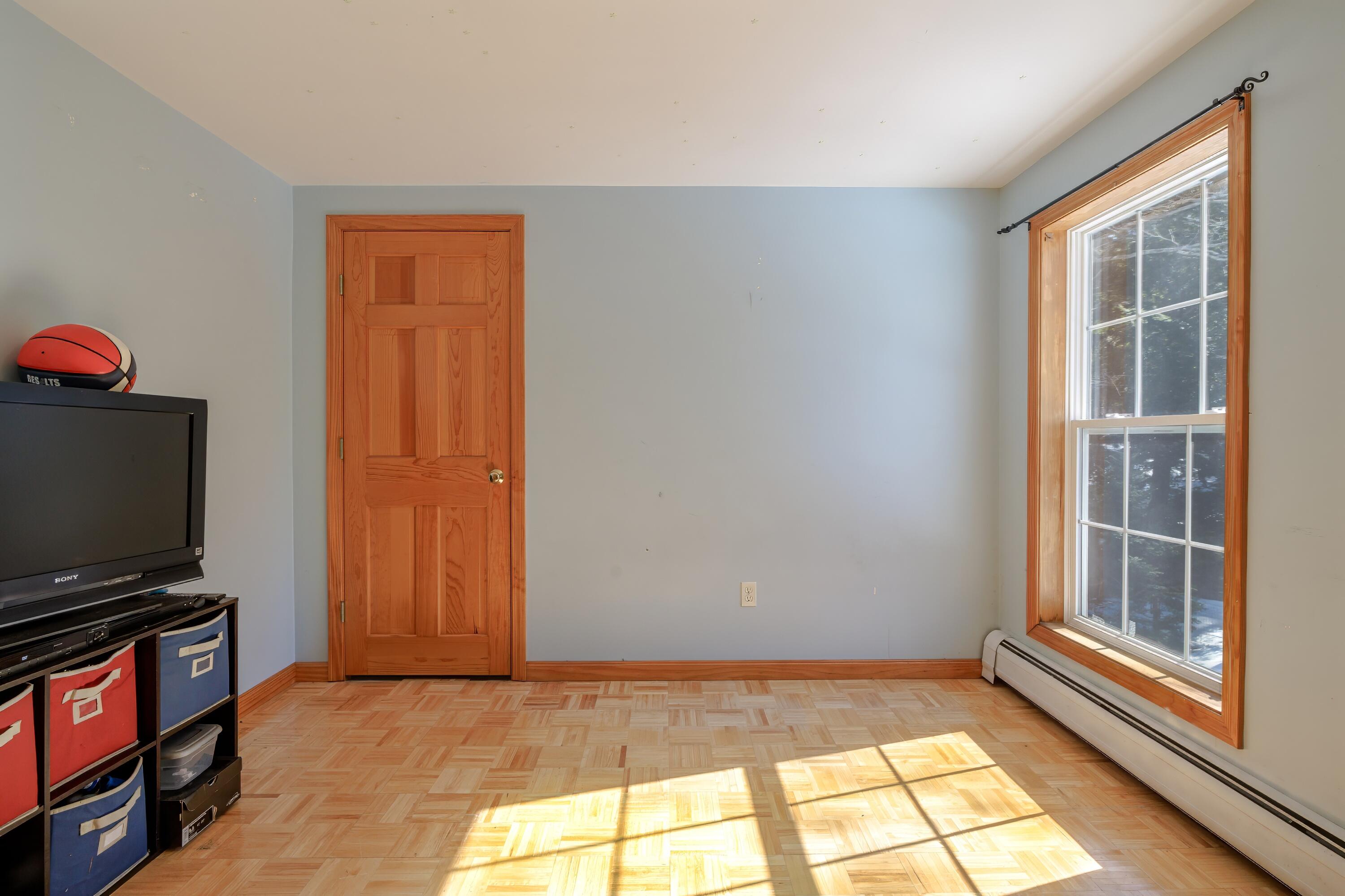 128 Oak Hill Road