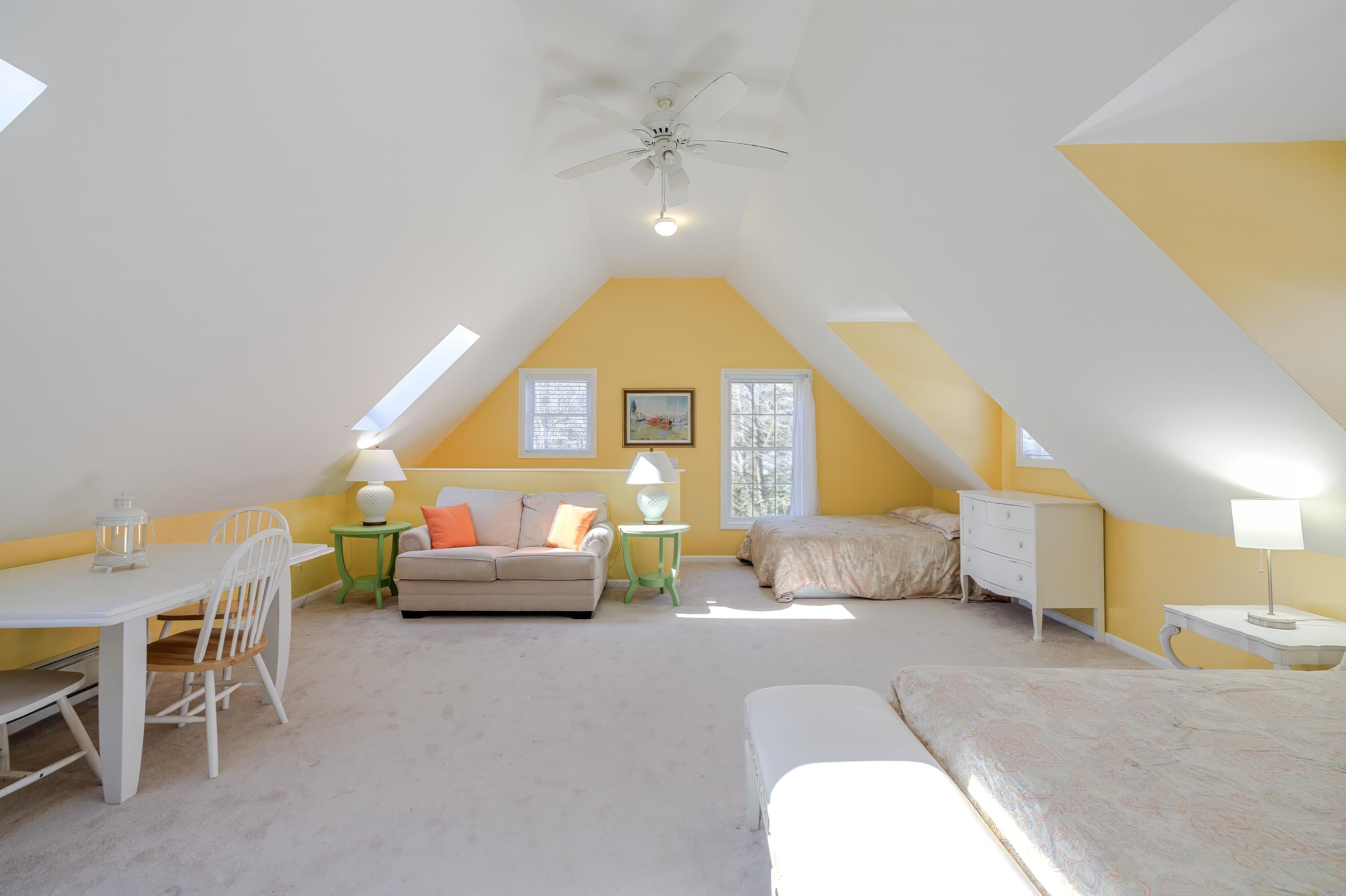128 Oak Hill Road