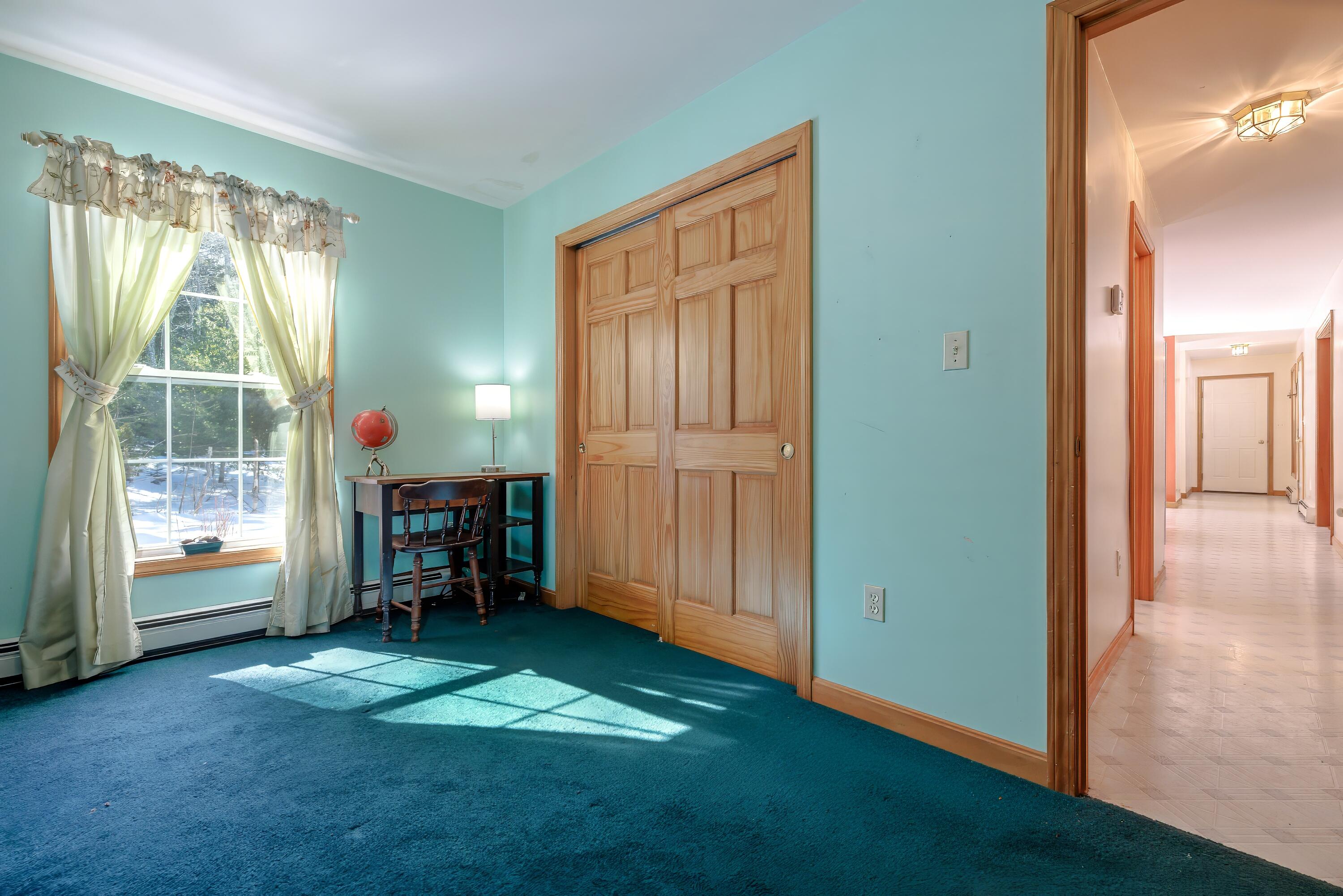 128 Oak Hill Road