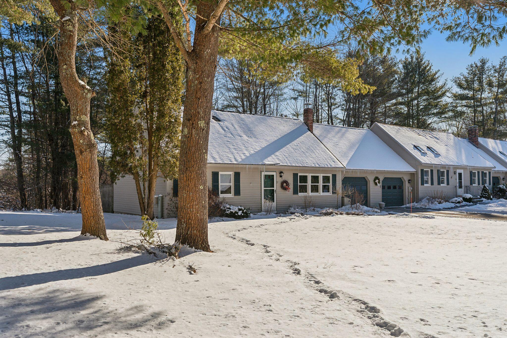 21 Riverbend Drive, 21