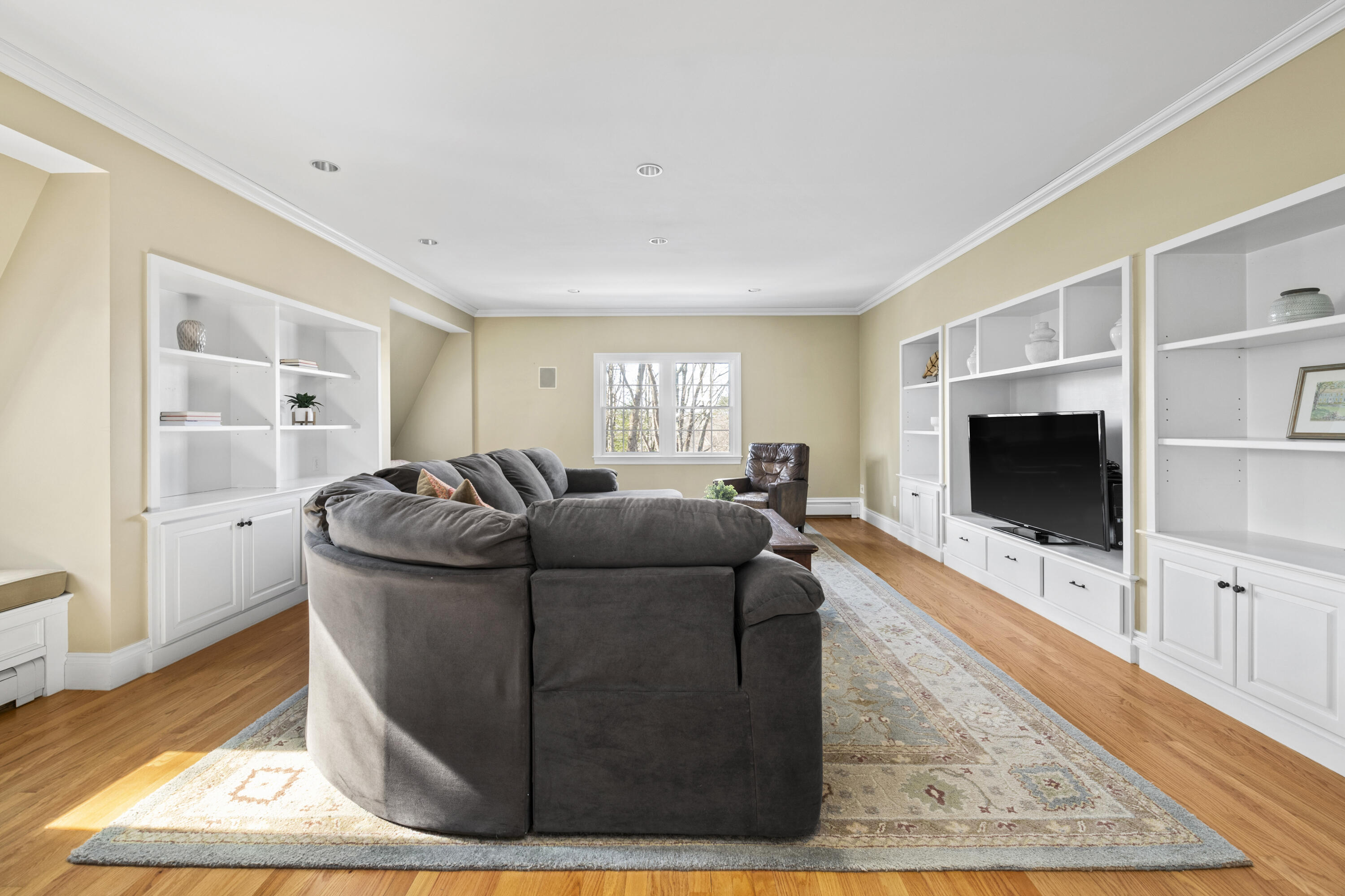 3 Fox Hill Road