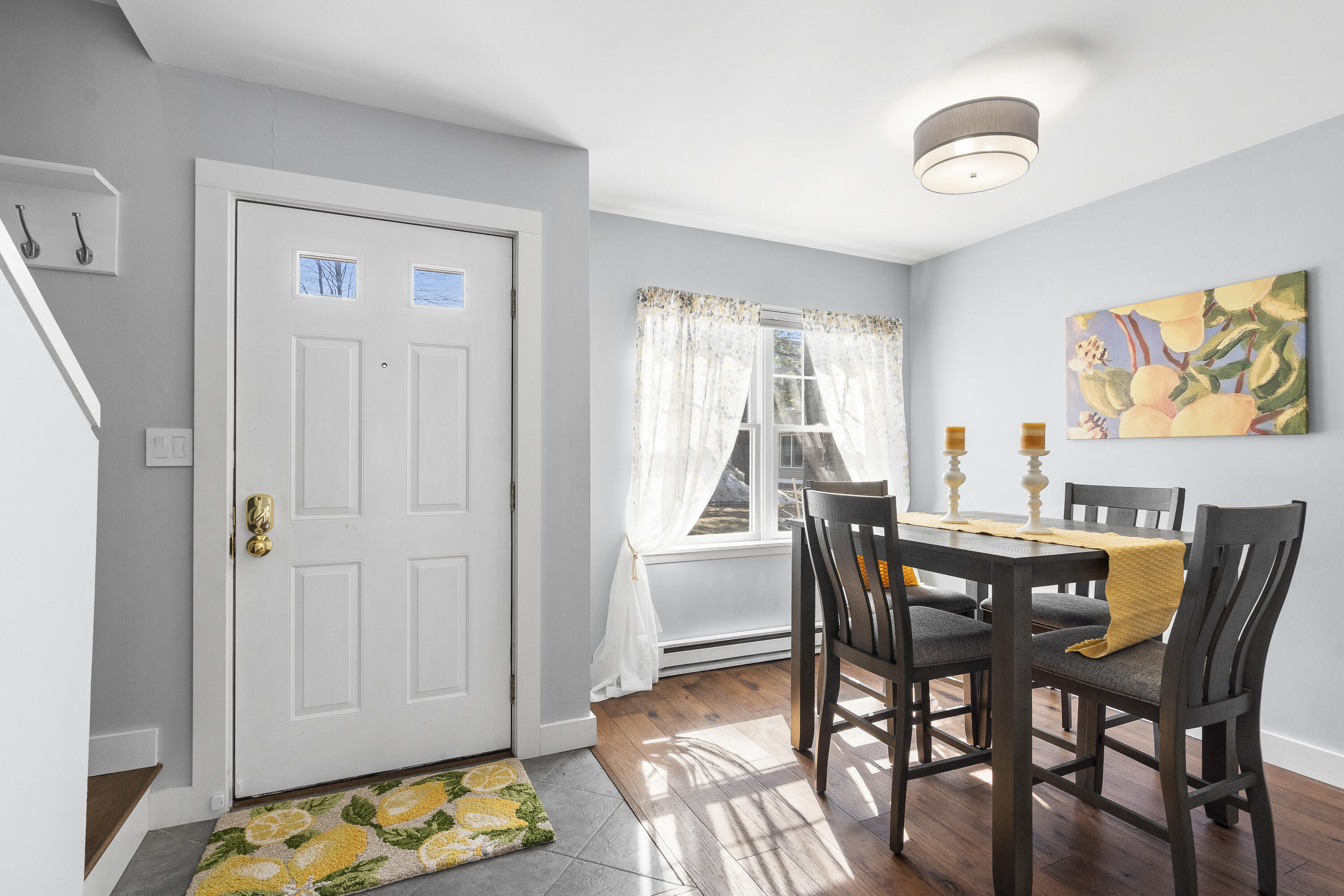83 Glenridge Drive 83