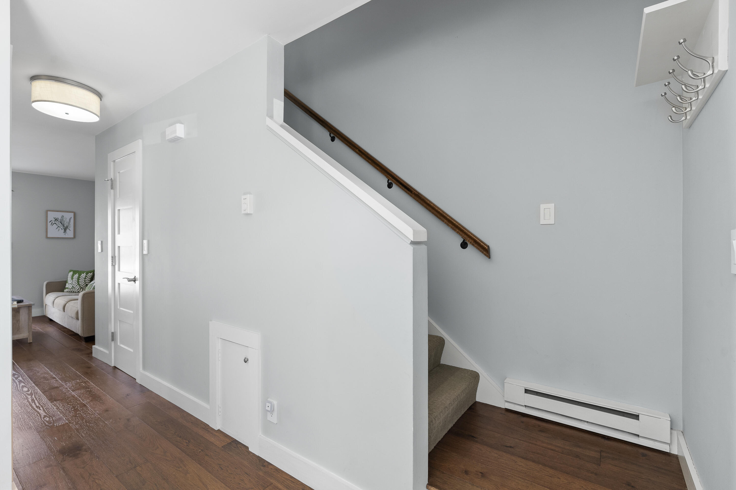 83 Glenridge Drive 83