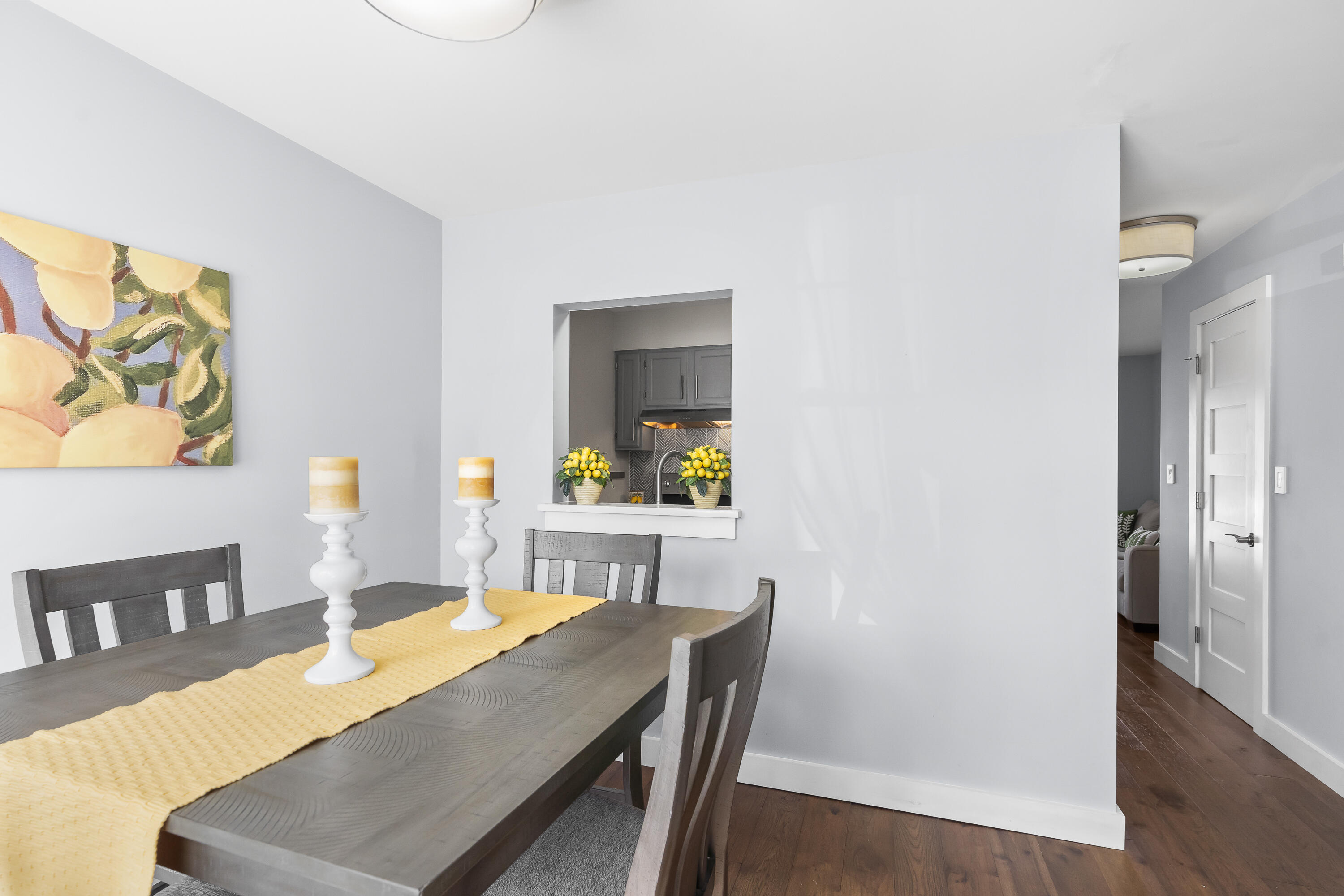 83 Glenridge Drive 83