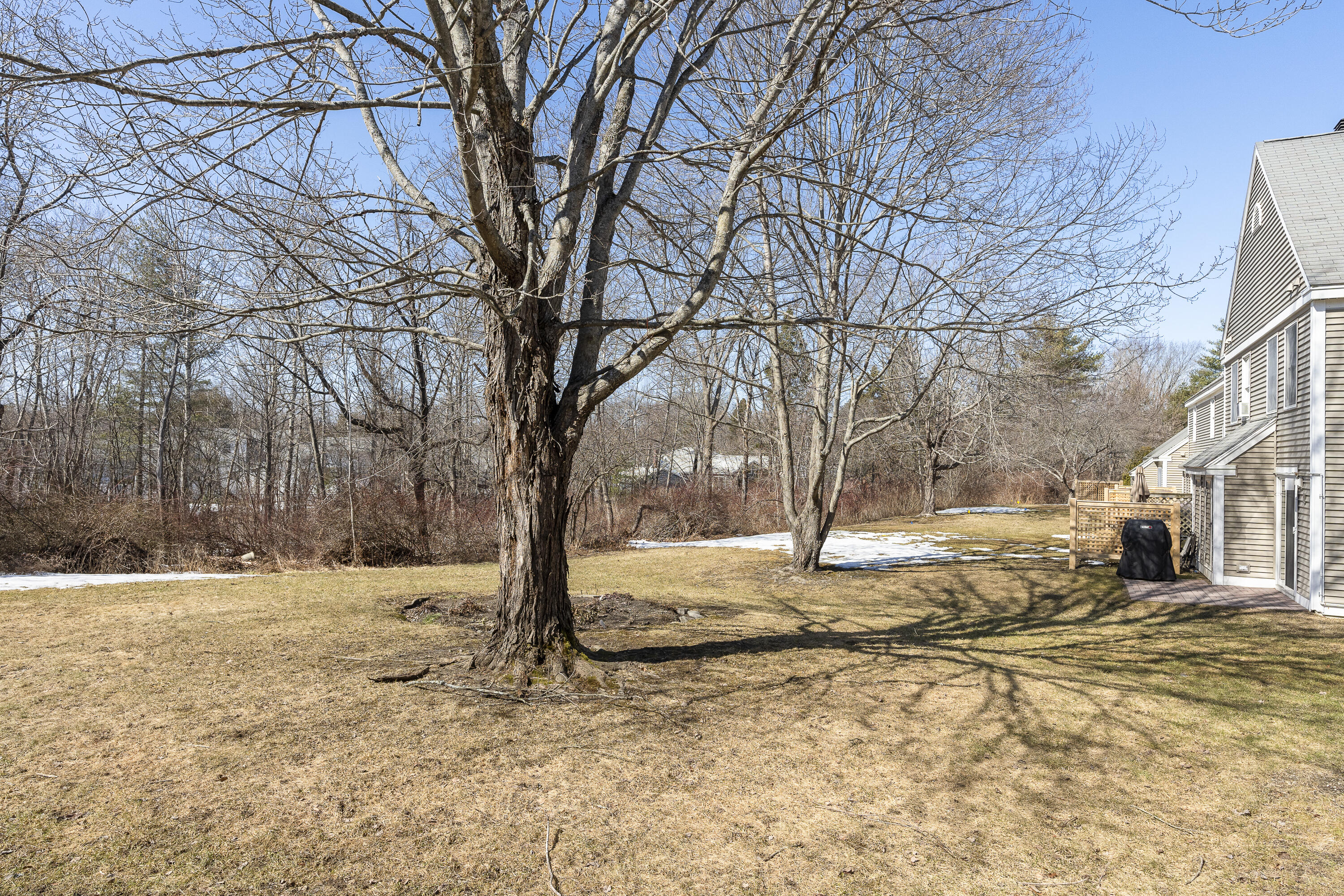 83 Glenridge Drive 83