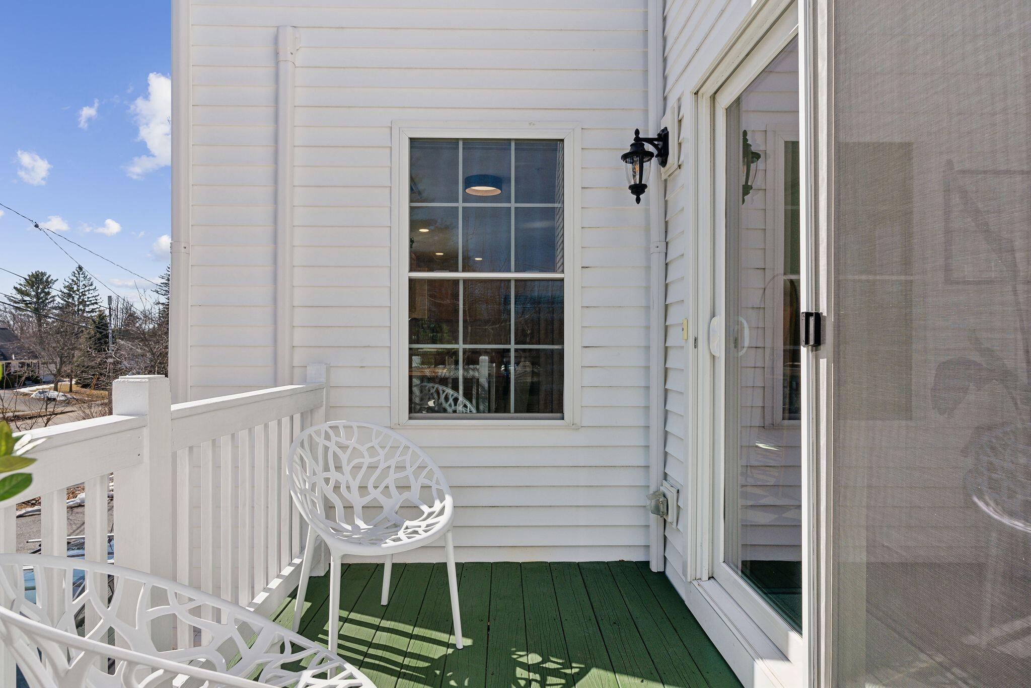 49 Frost Street