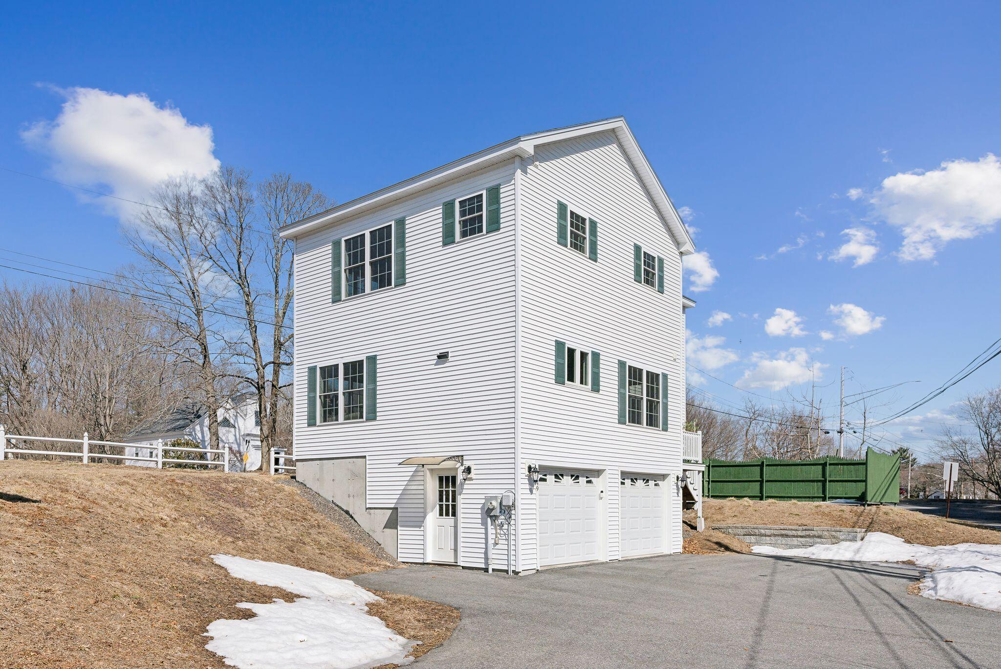 49 Frost Street