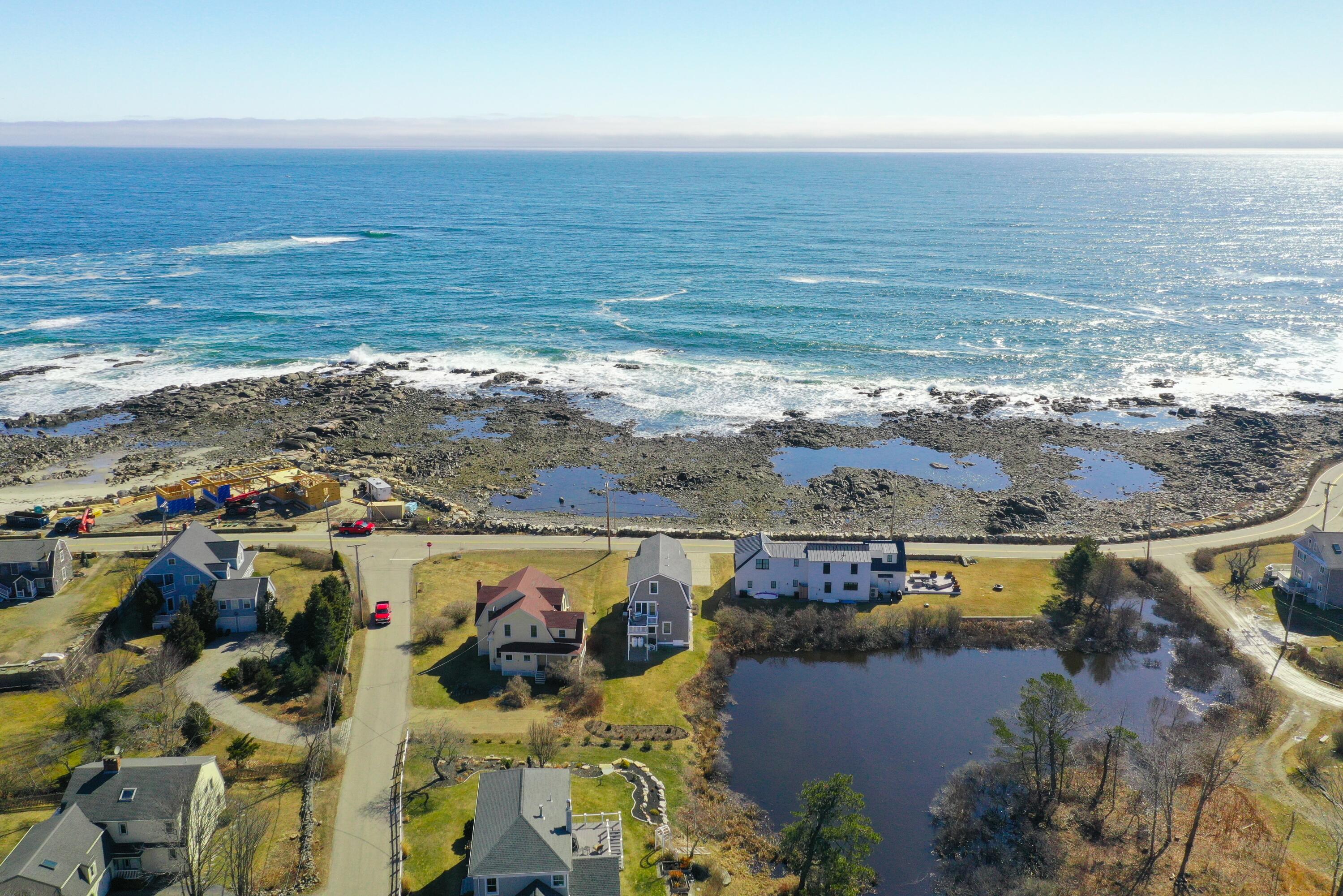 100 Fortunes Rocks Road