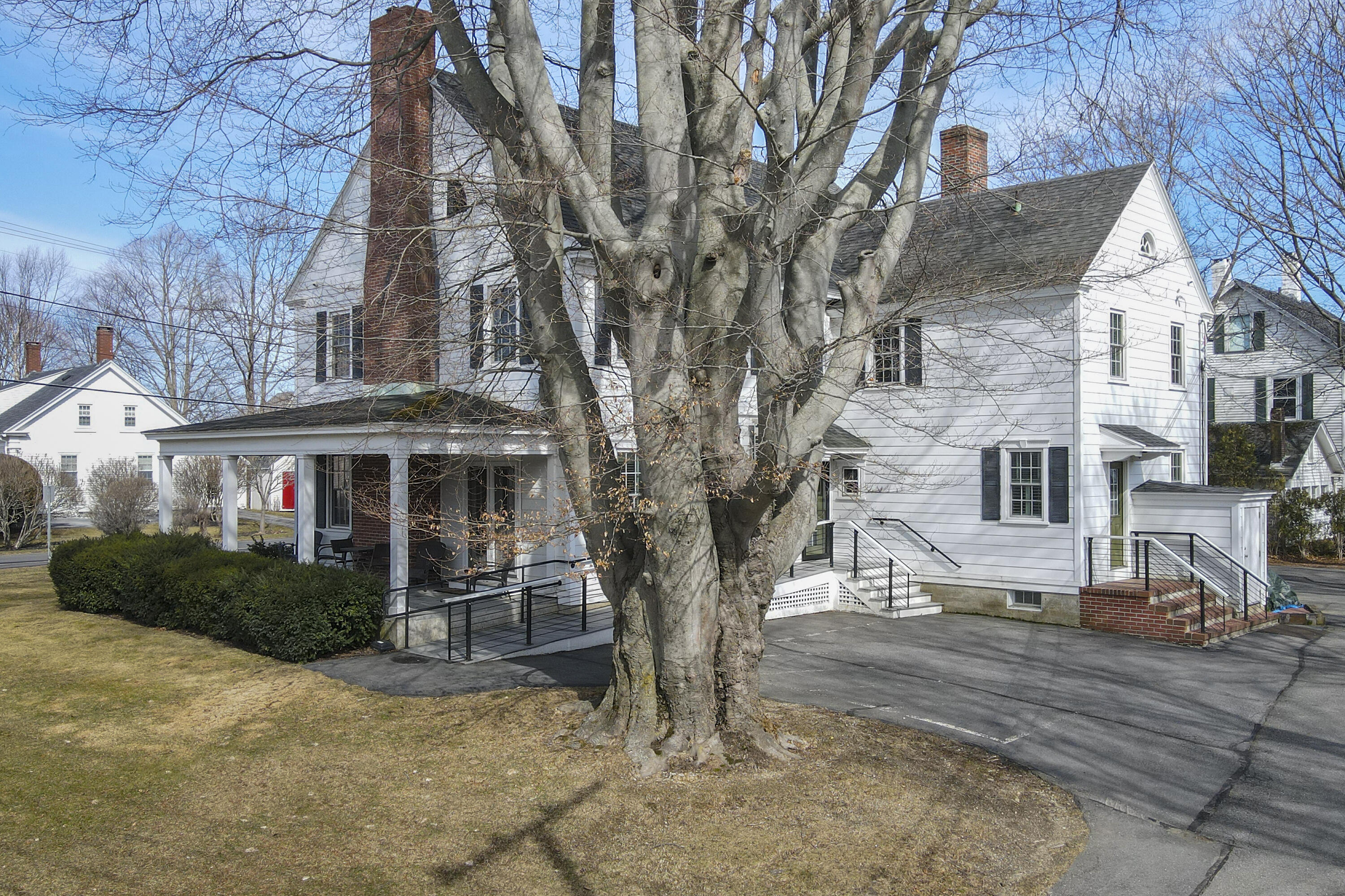 18 Talbot Avenue