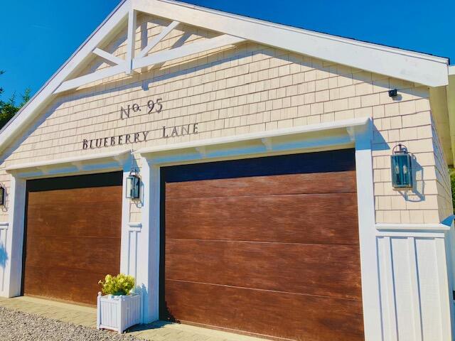 95 Blueberry Lane