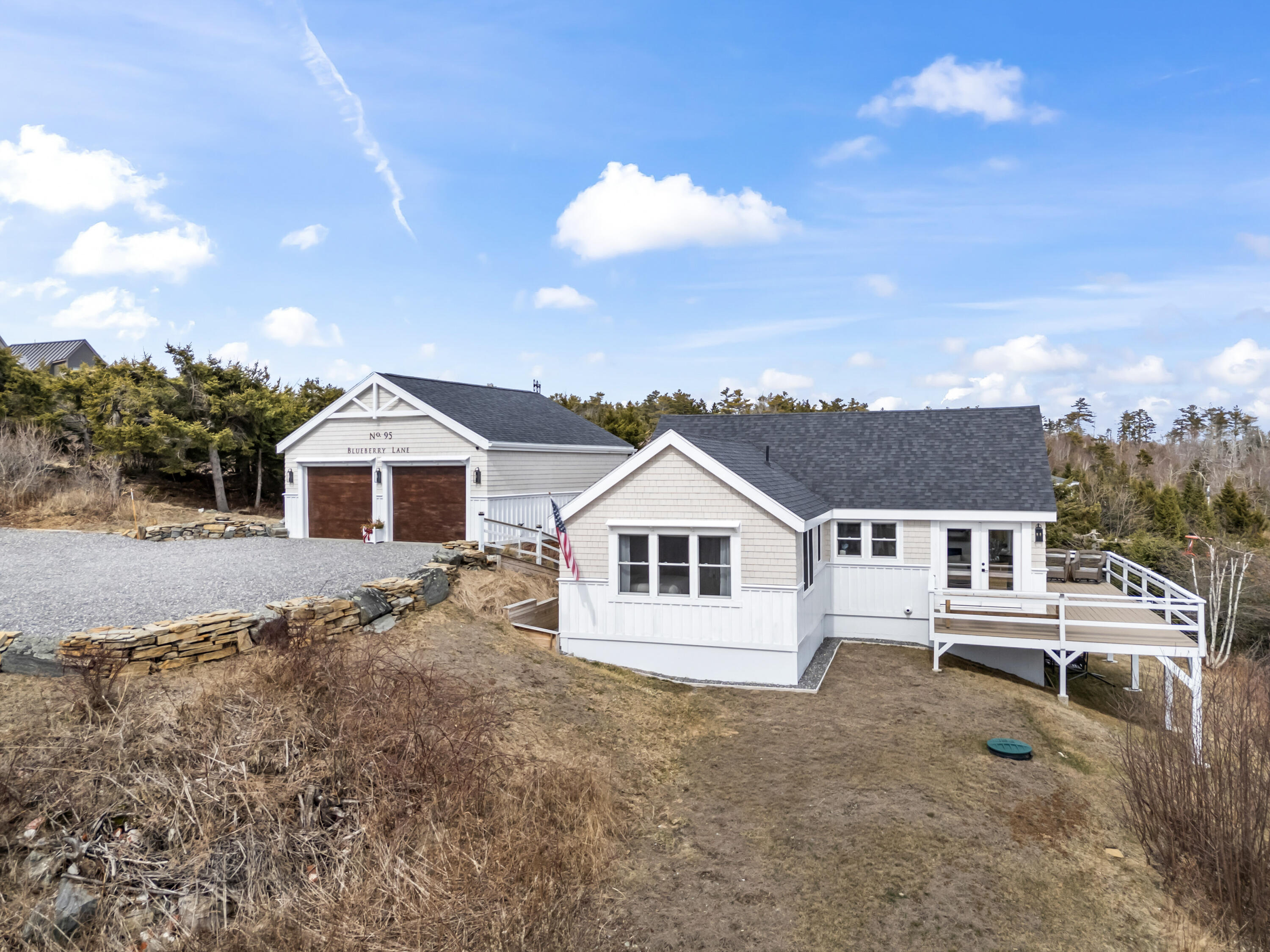95 Blueberry Lane