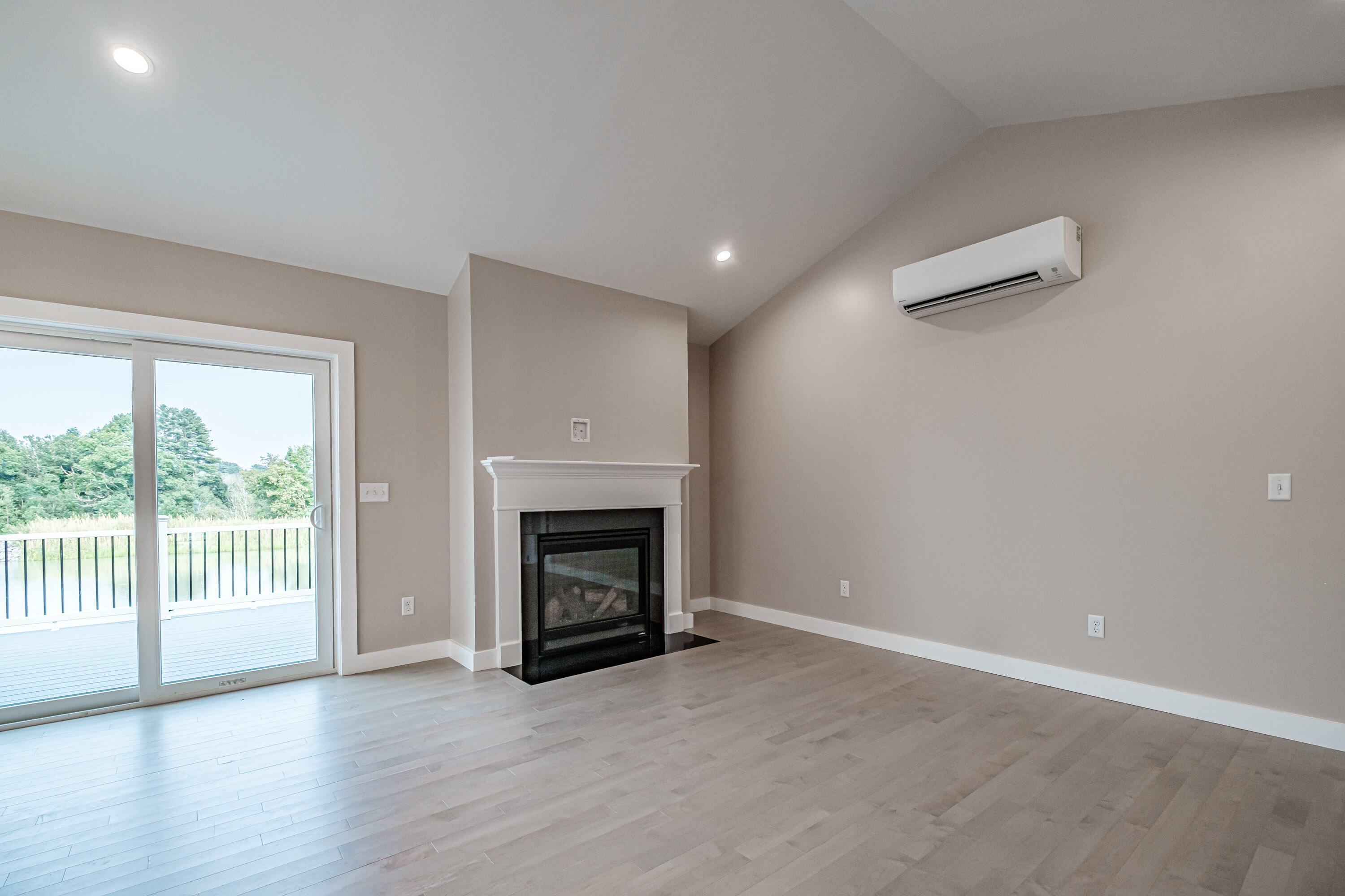 135 Brooks Edge Farm Road 64