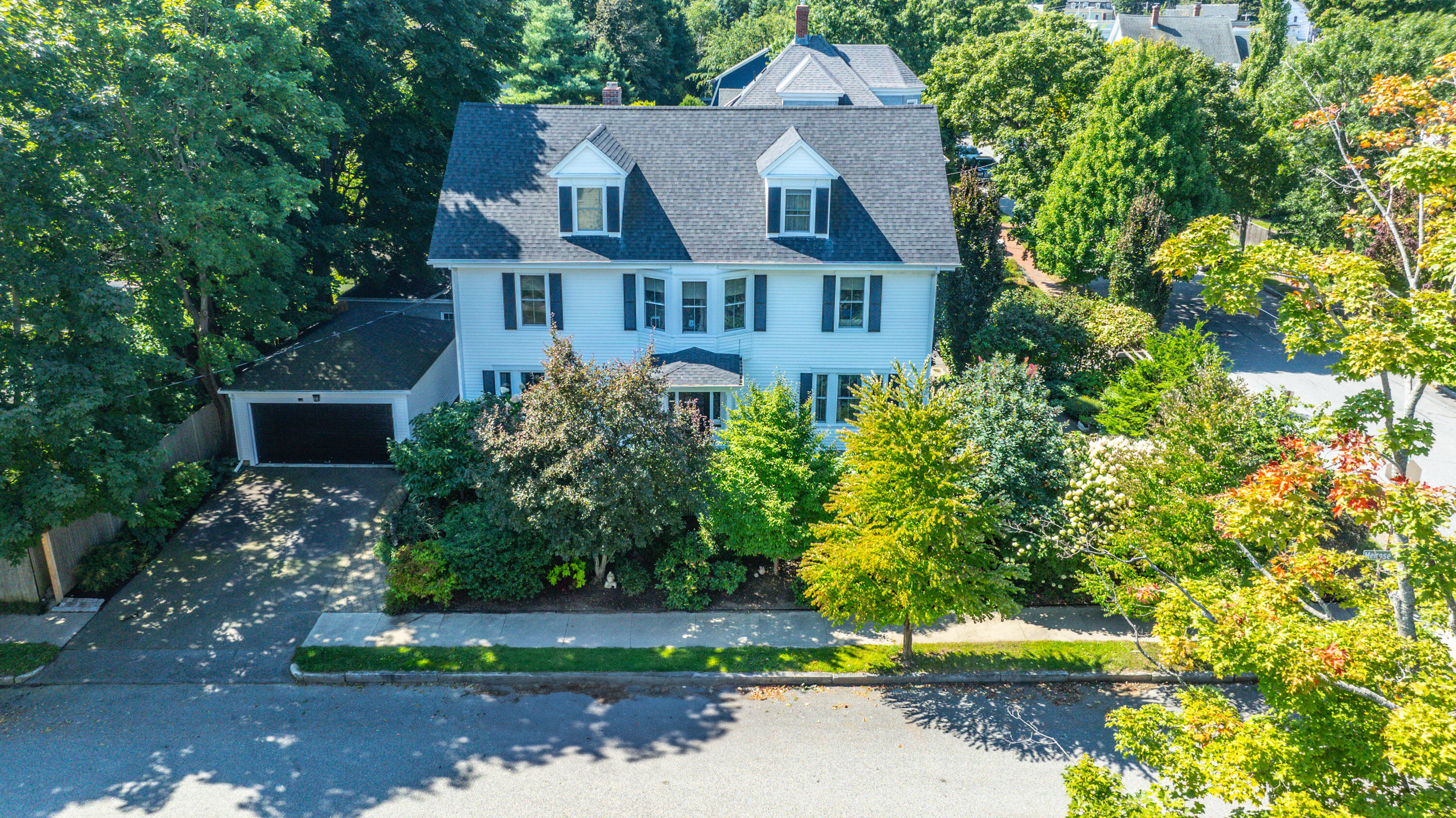 52 Melrose Street