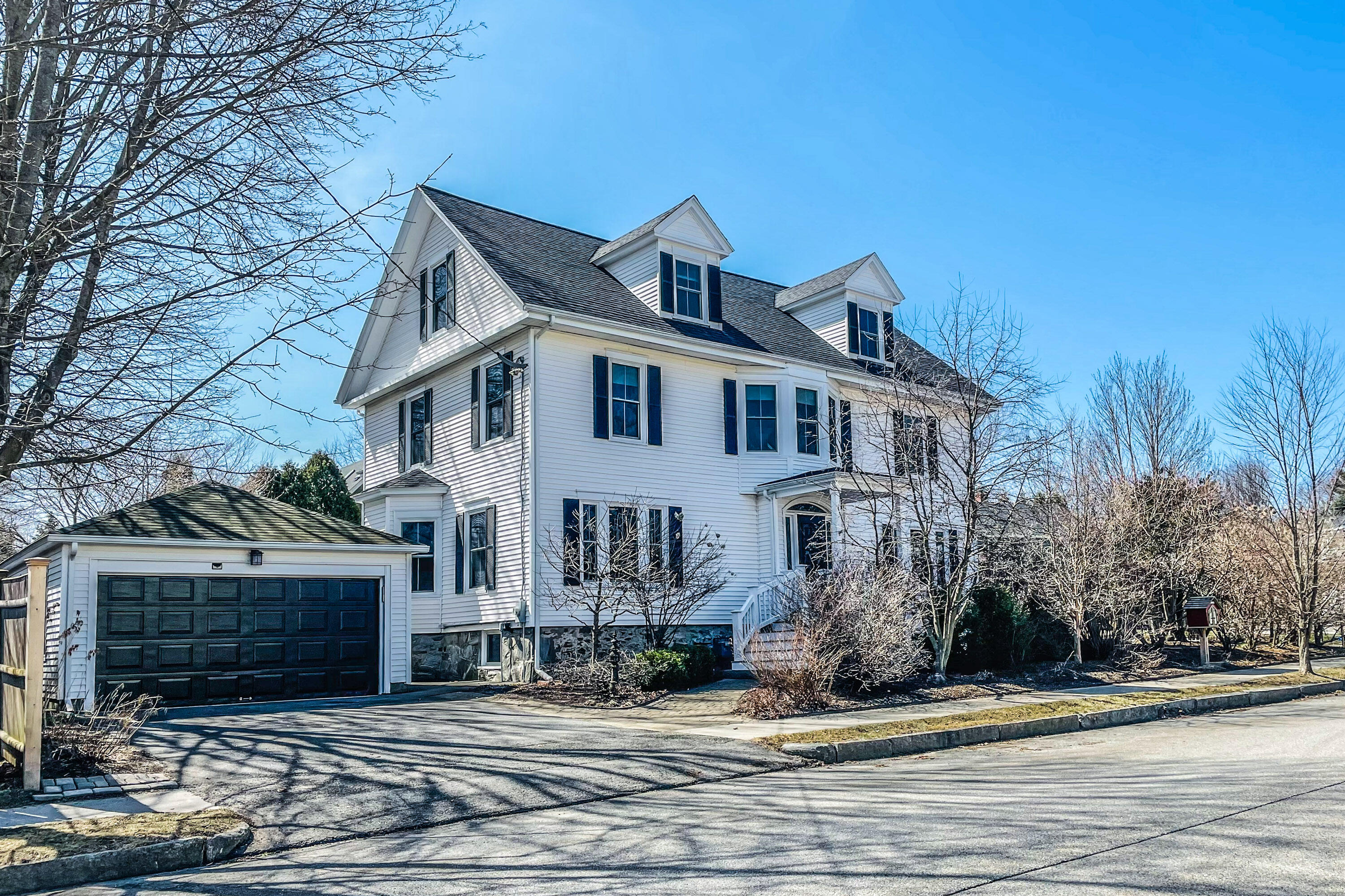 52 Melrose Street