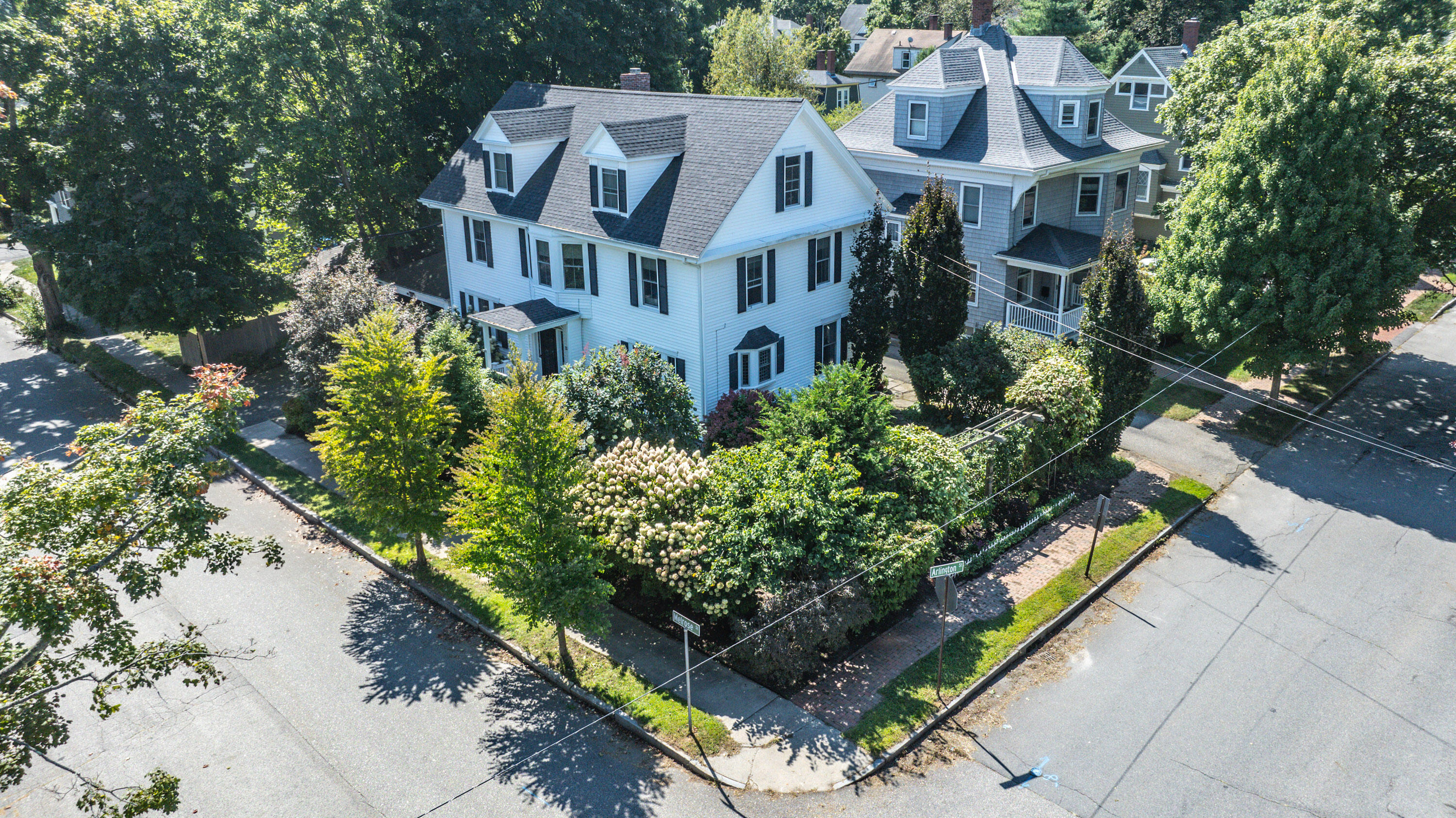 52 Melrose Street